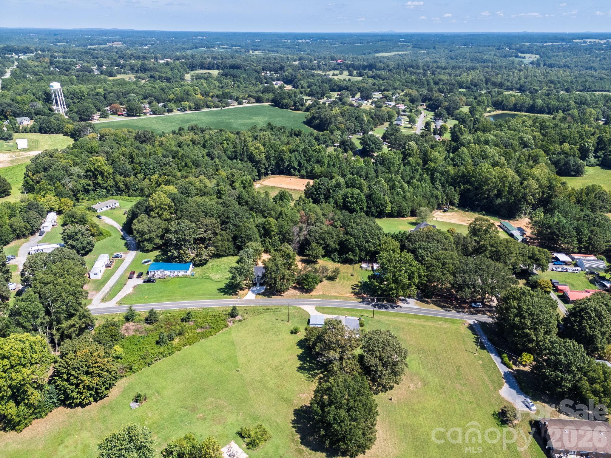 611 E Sanders Road Property Photo 38