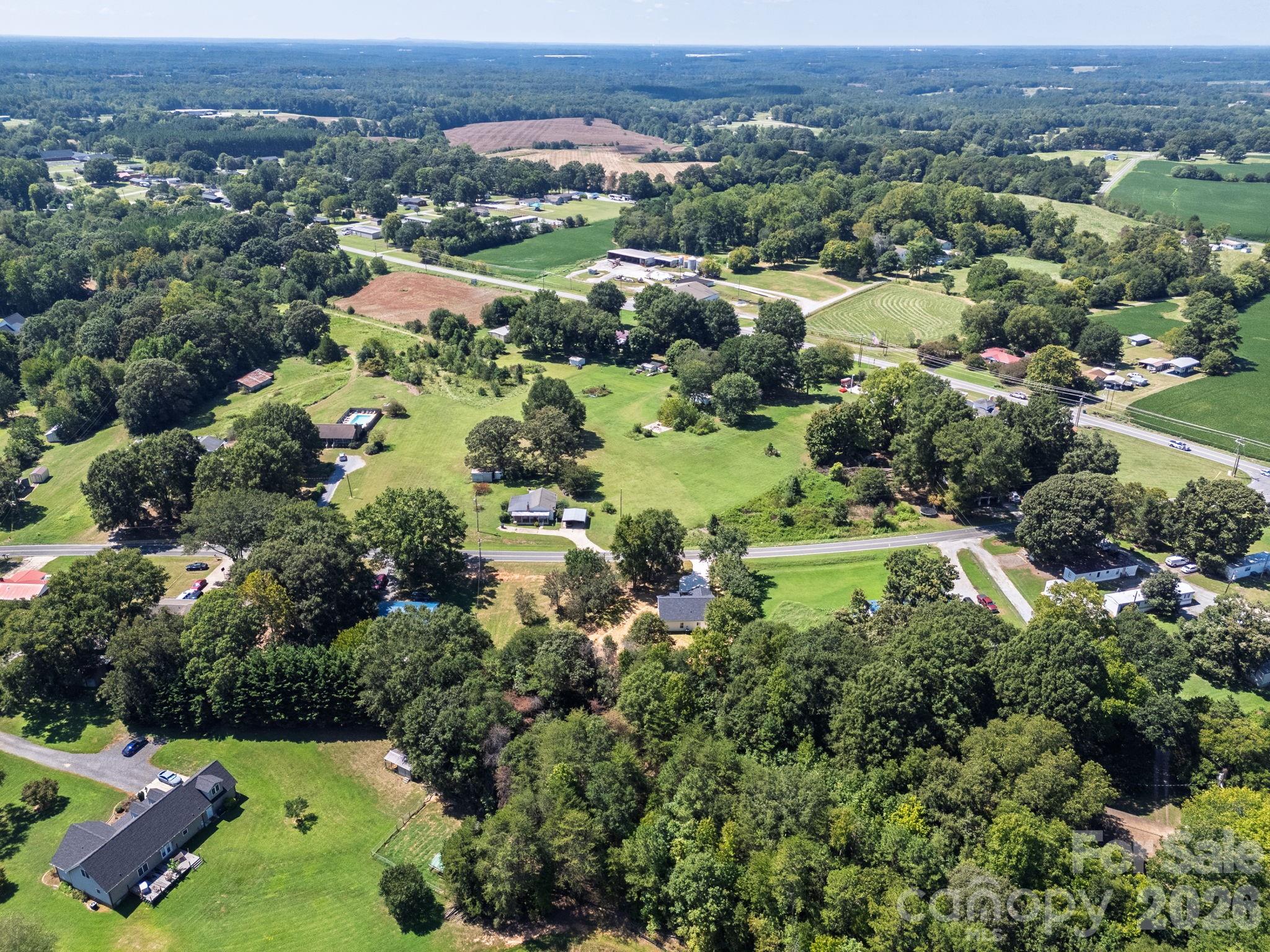 611 E Sanders Road Property Photo 41