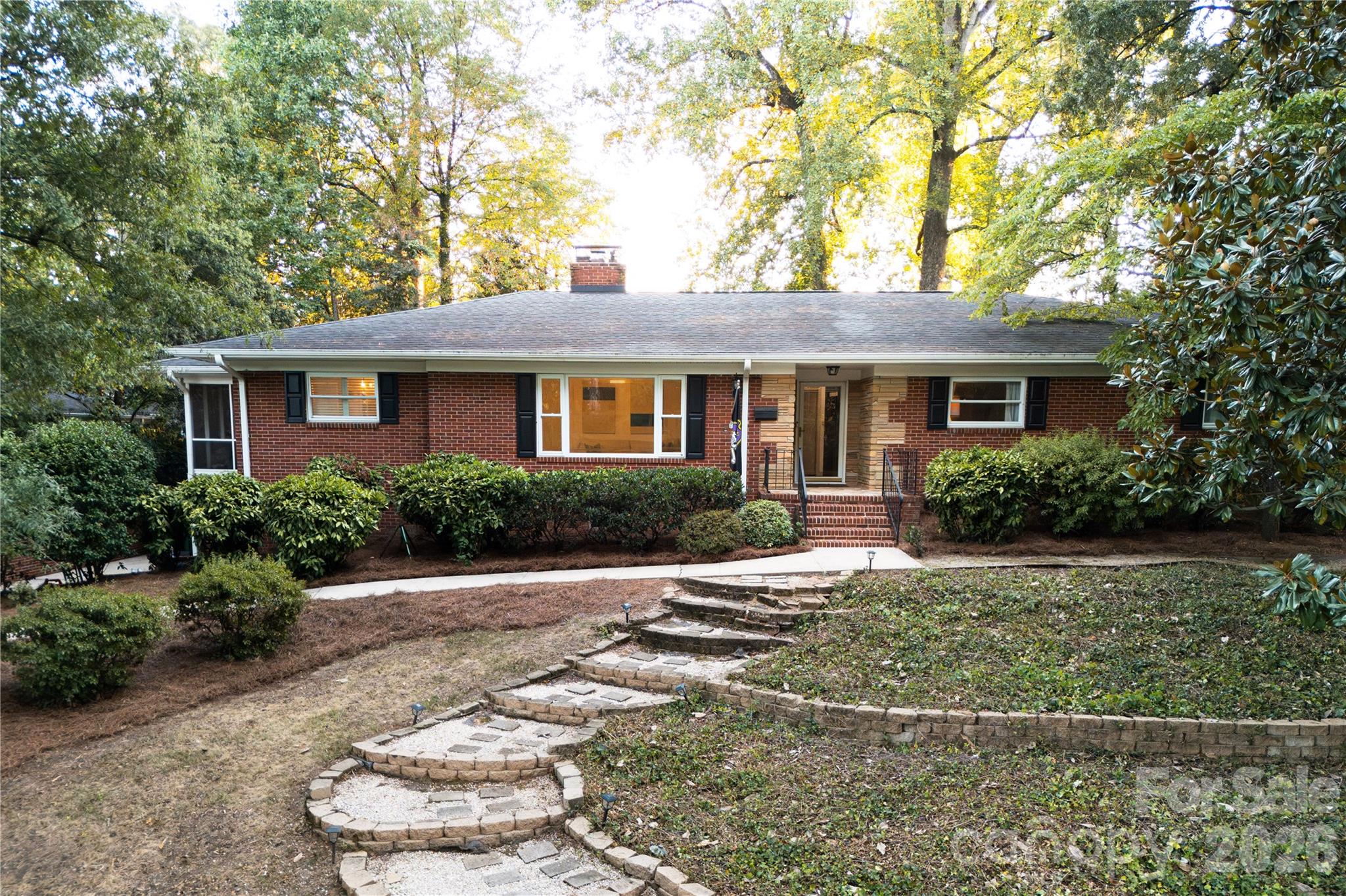 4764 Stafford Circle Property Photo 2