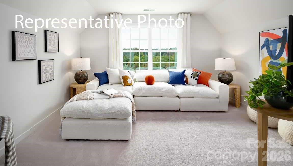 7573 Bainbridge Road Property Photo 15