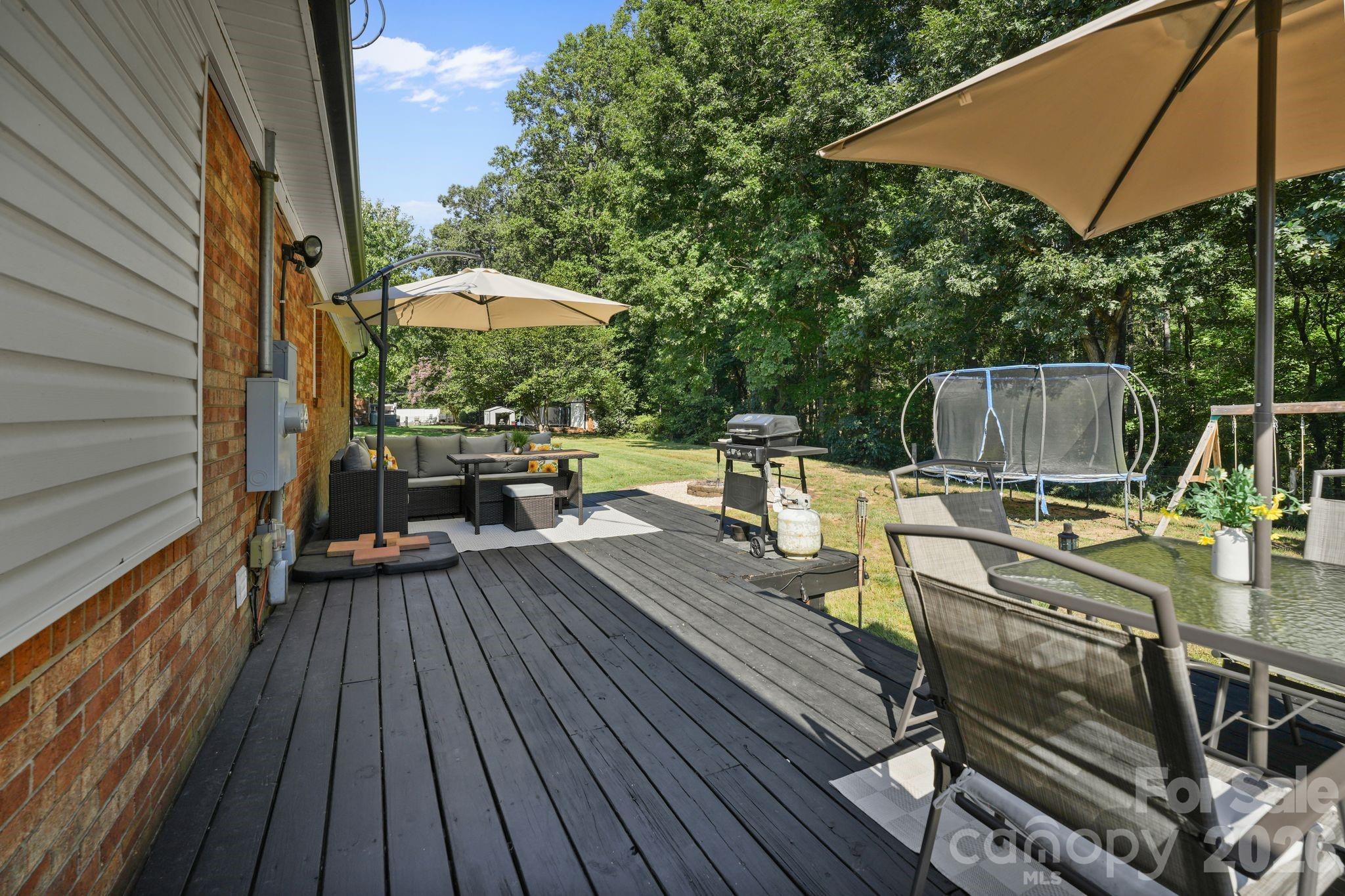 2428 Side Lane Property Photo 16