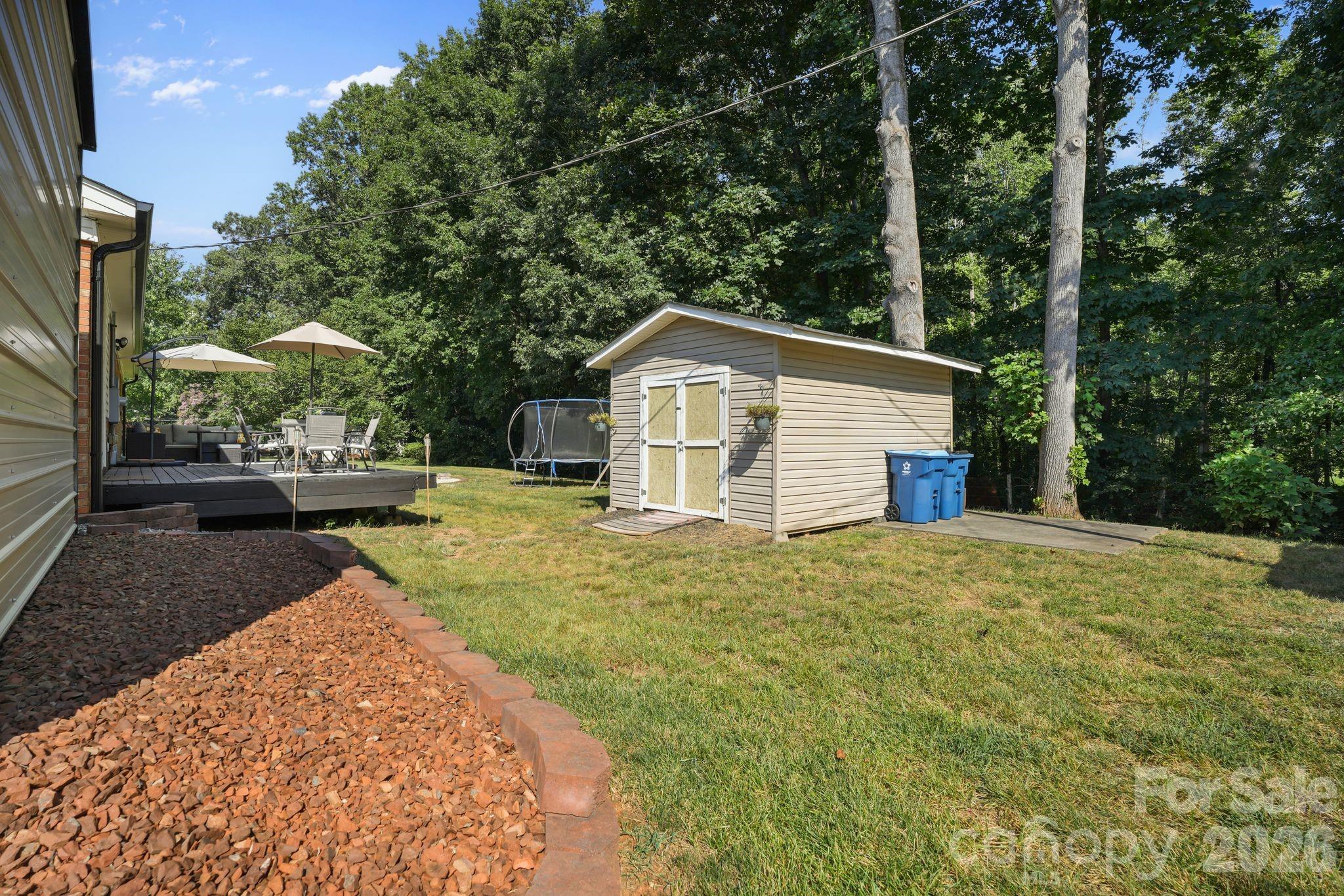 2428 Side Lane Property Photo 20