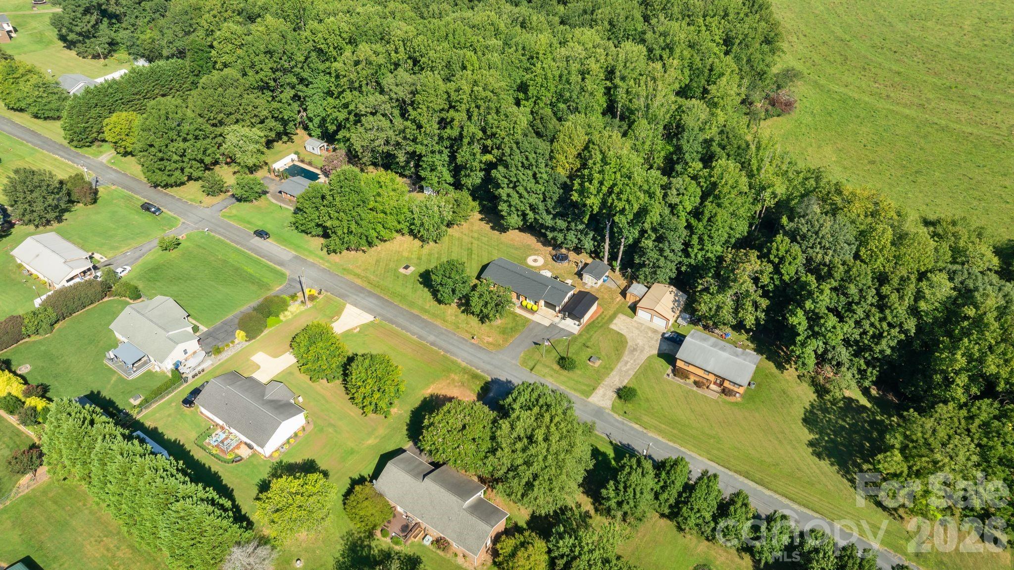2428 Side Lane Property Photo 27