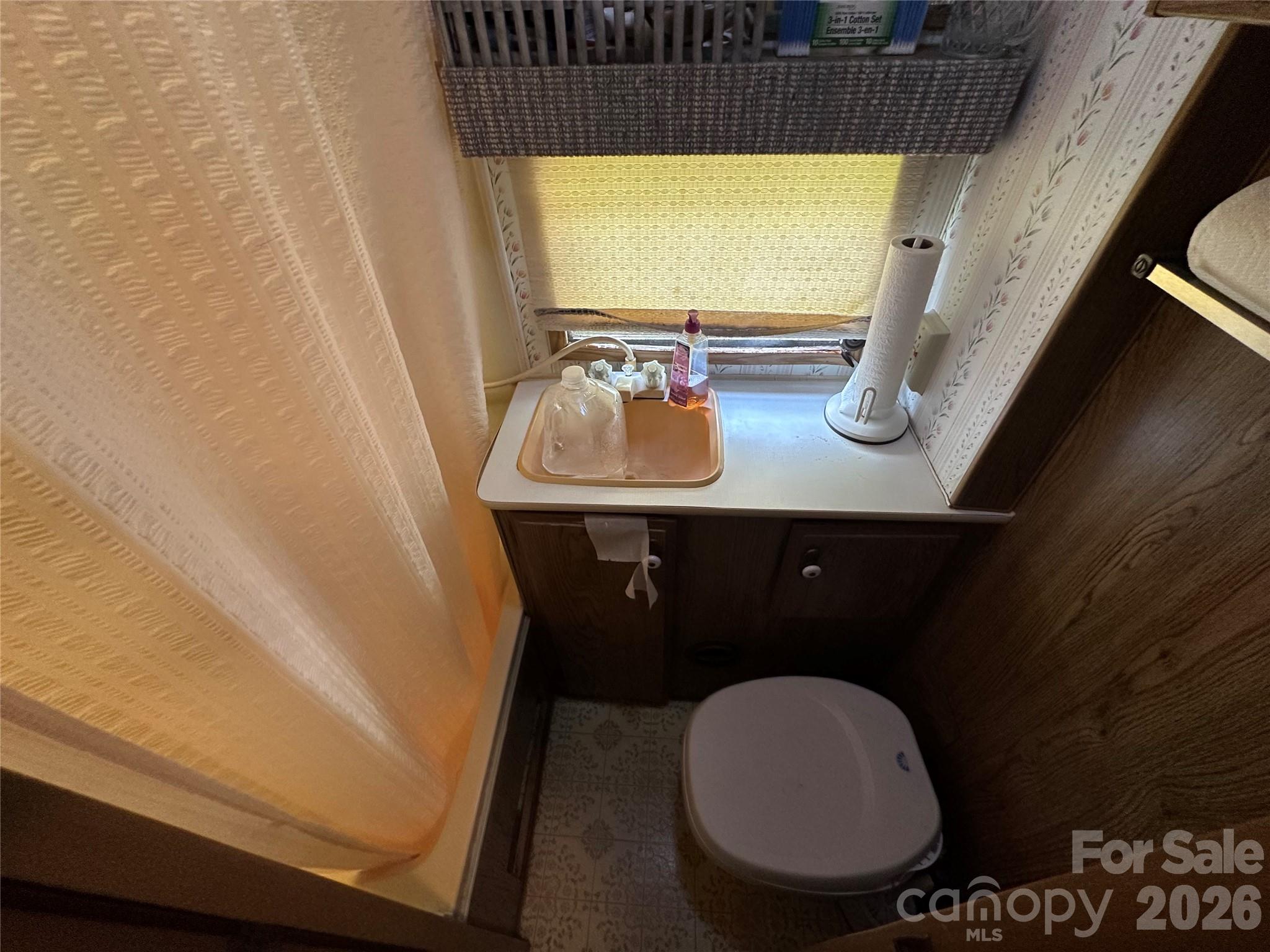 114 Pine Street Property Photo 12