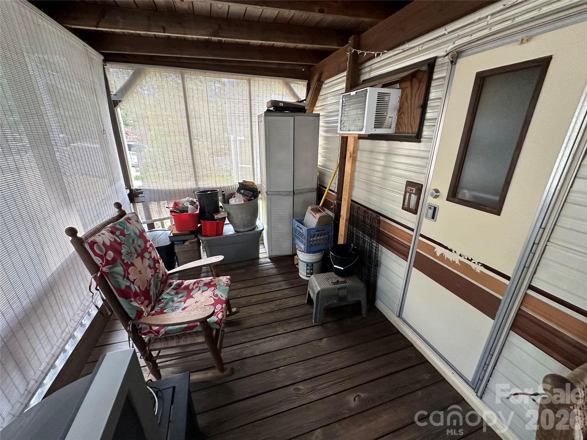 114 Pine Street Property Photo 15