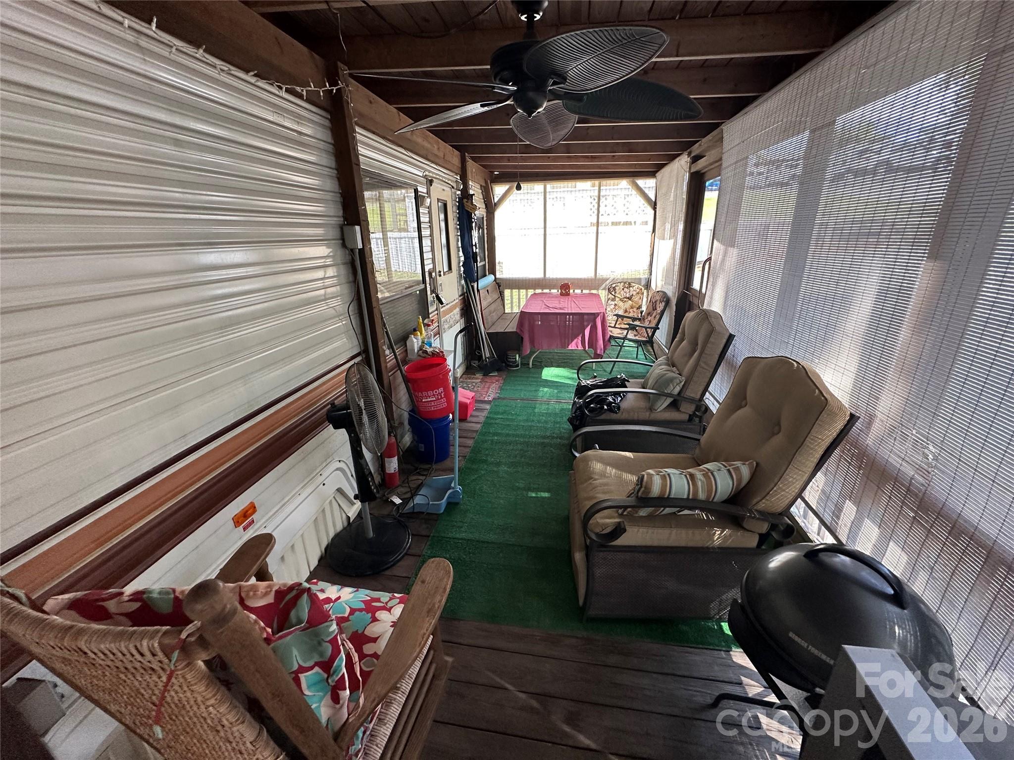 114 Pine Street Property Photo 16