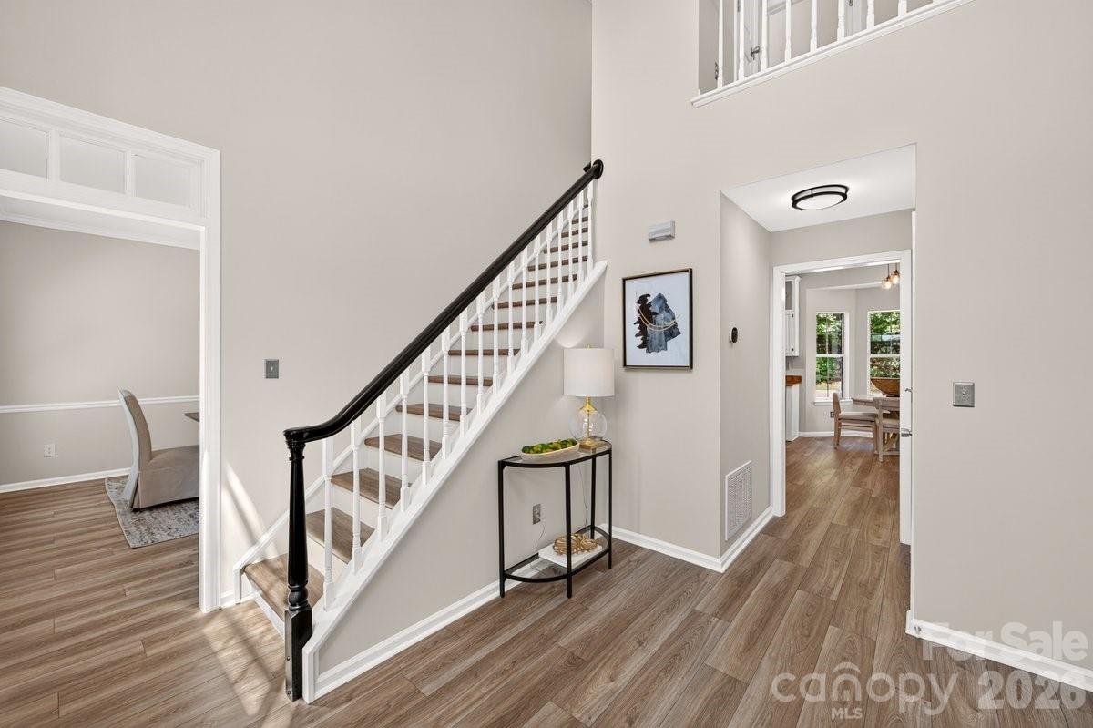 2901 Firewood Drive Property Photo 6
