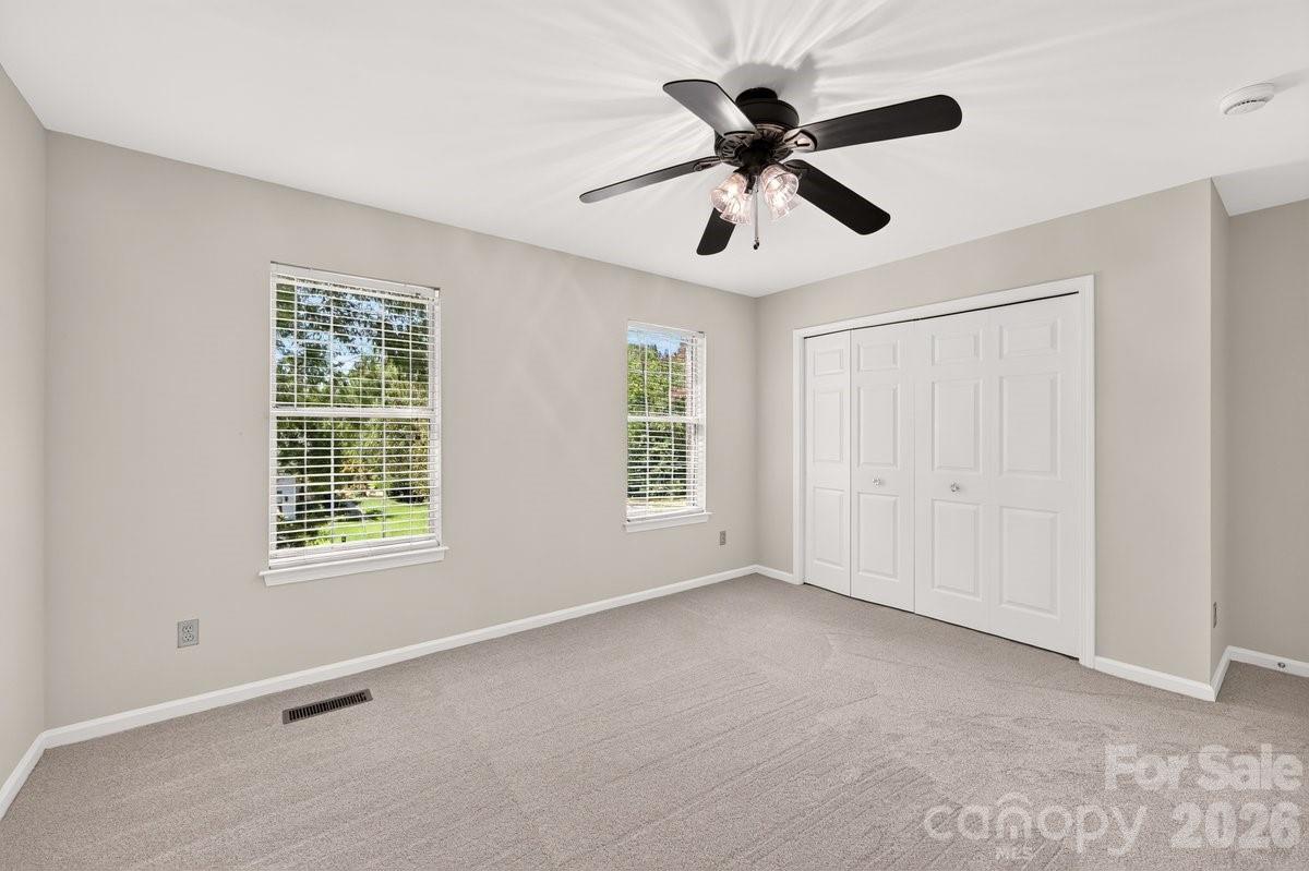 2901 Firewood Drive Property Photo 32