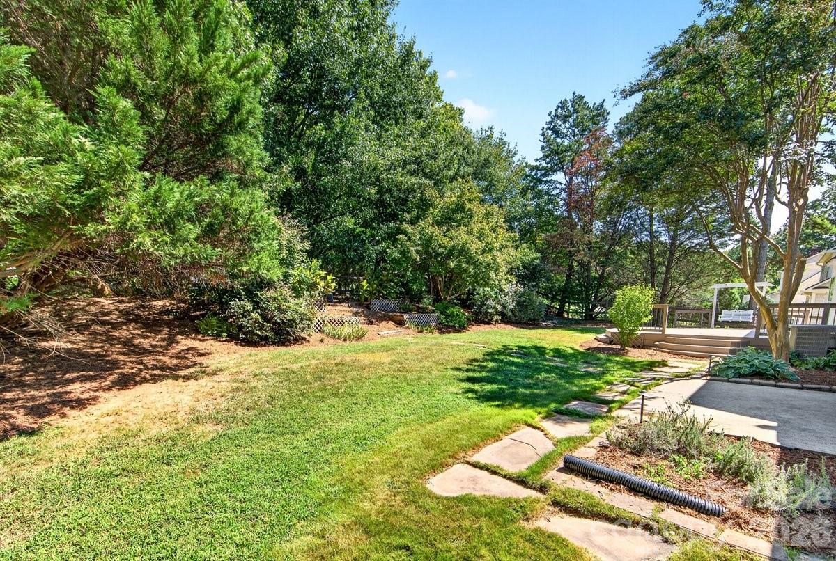 2901 Firewood Drive Property Photo 40
