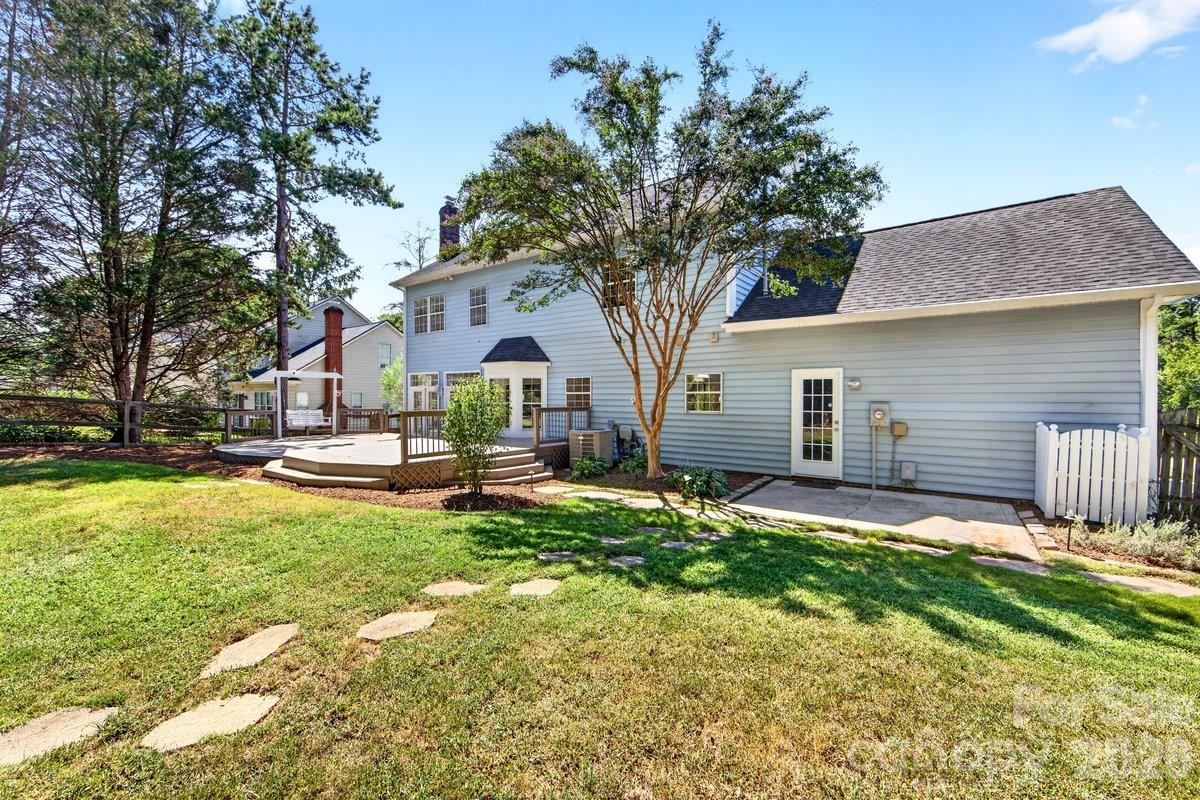 2901 Firewood Drive Property Photo 42