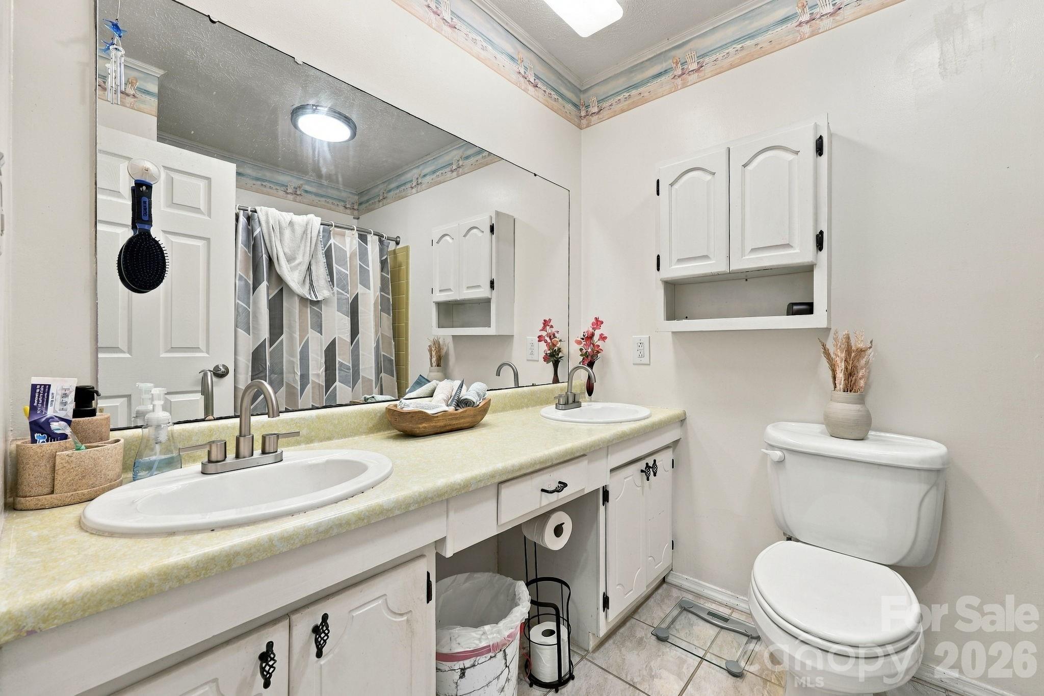 7 Fieldcrest Circle Property Photo 13