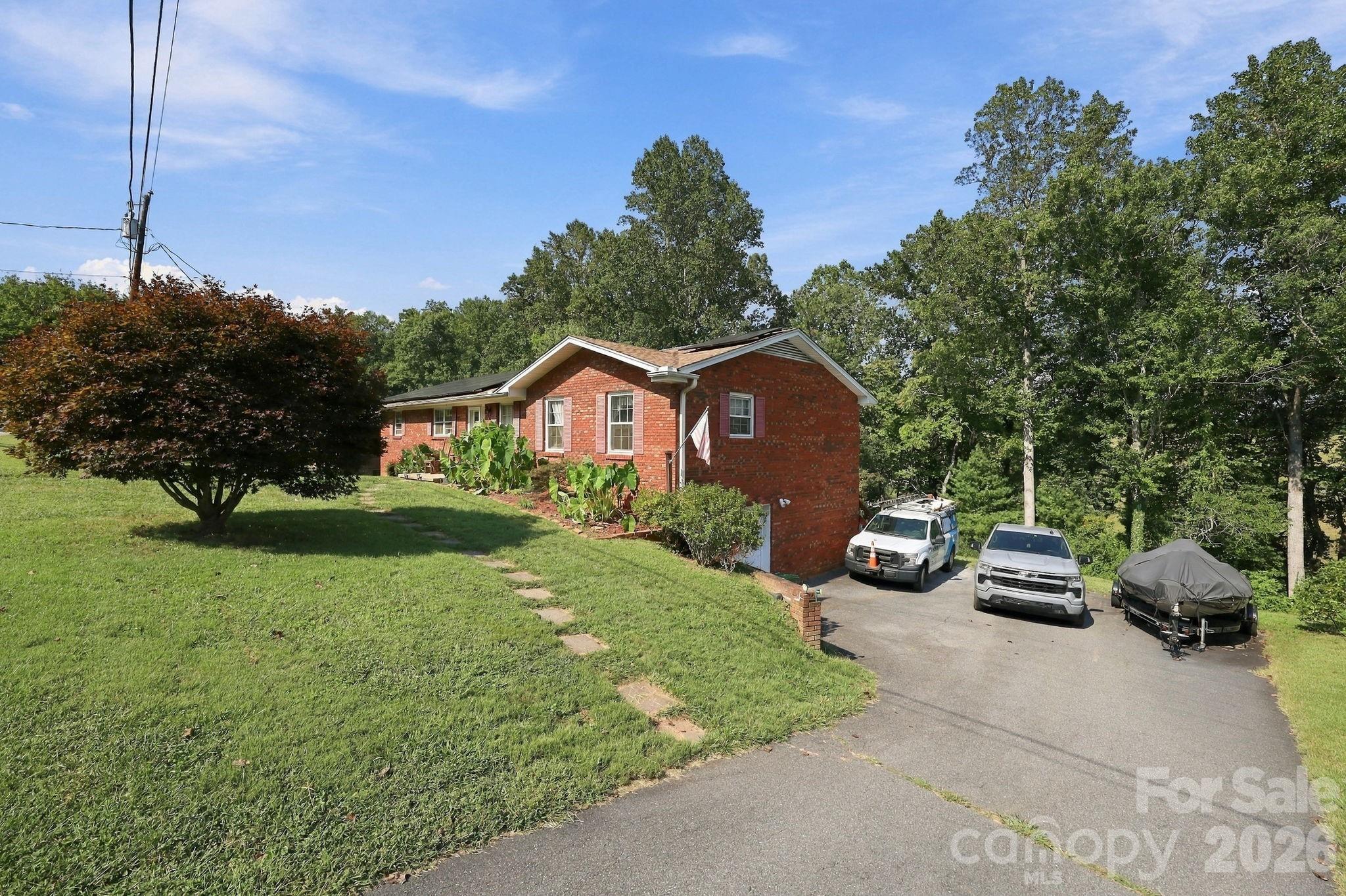 7 Fieldcrest Circle Property Photo 25