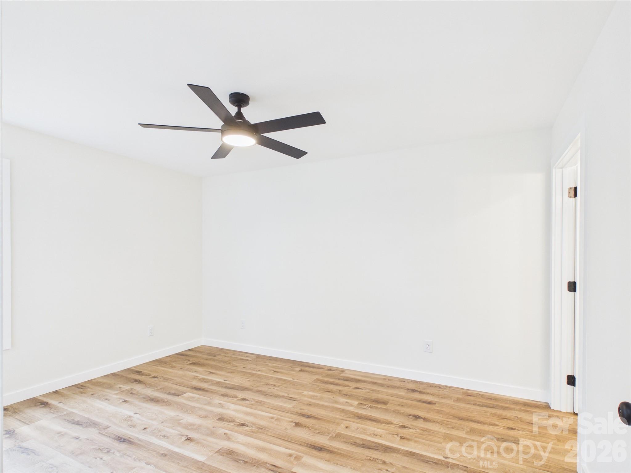 210 22nd Avenue Place Property Photo 20