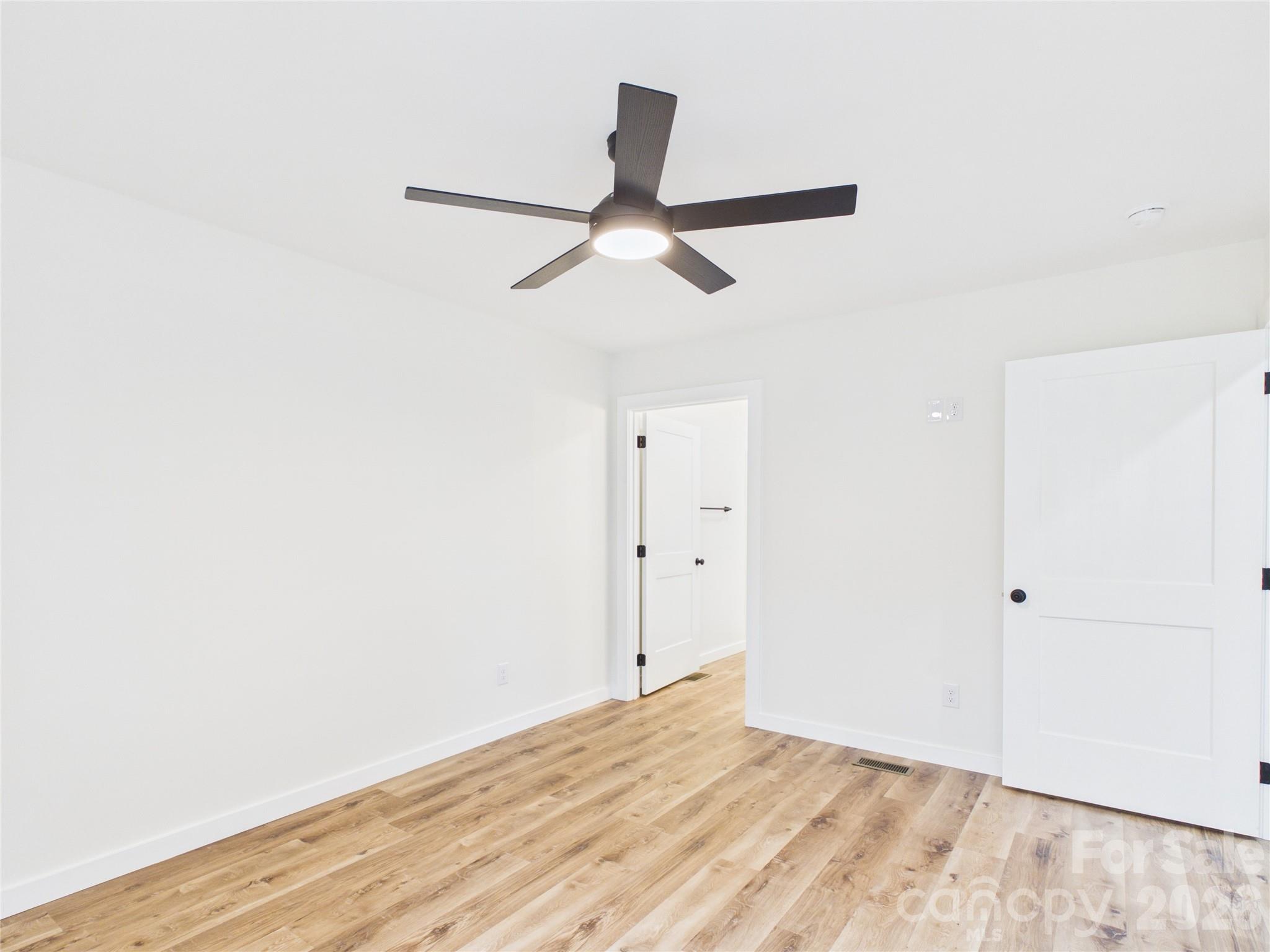 210 22nd Avenue Place Property Photo 21