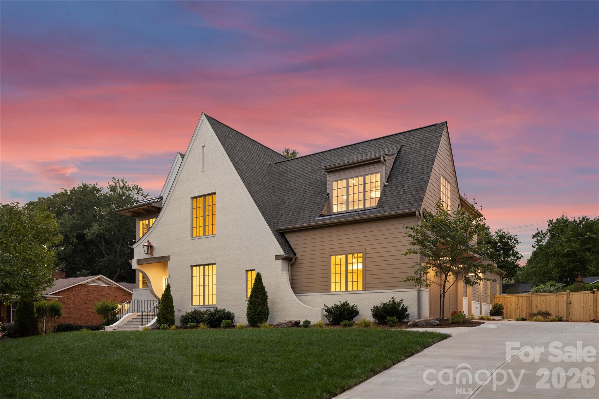236 Wingrave Drive Property Photo 4