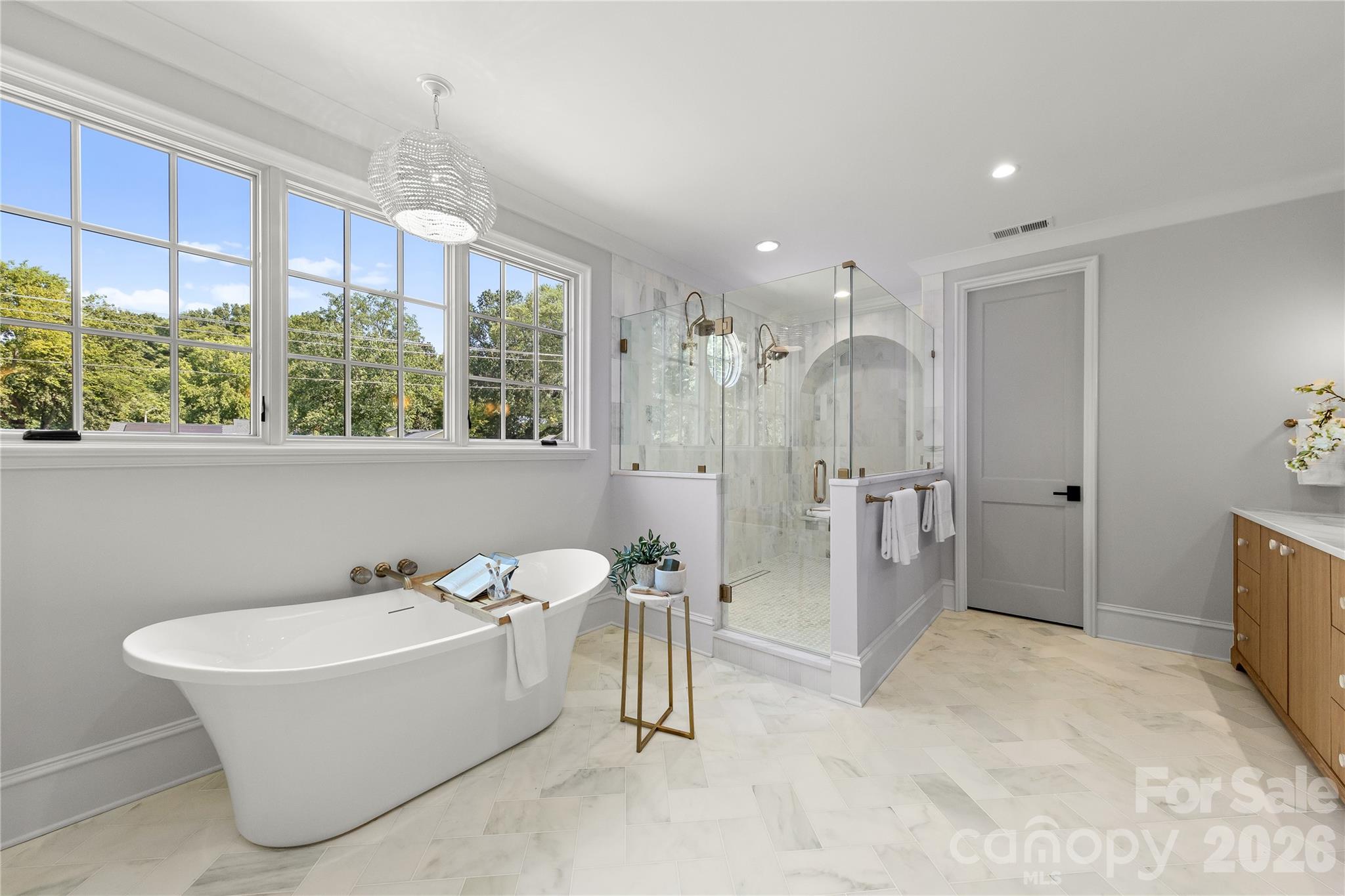 236 Wingrave Drive Property Photo 39