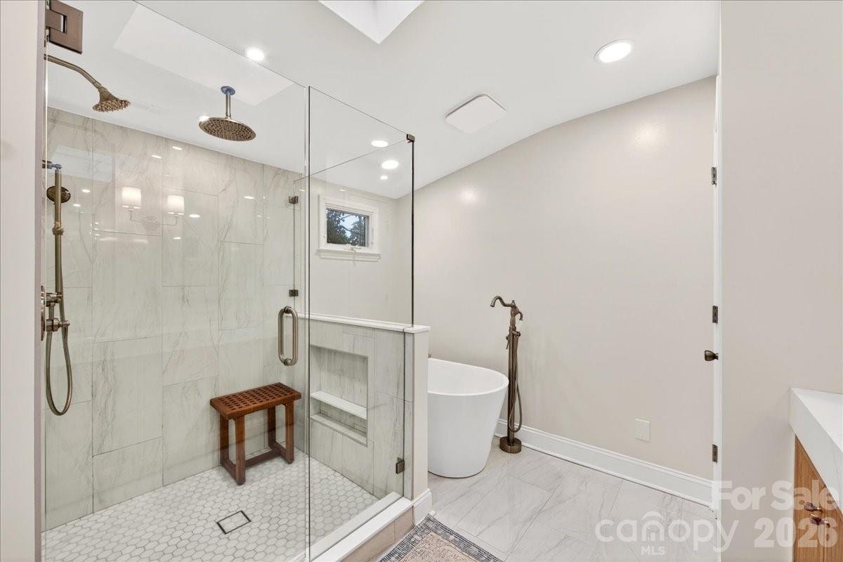 2121 Charlotte Drive Property Photo 31