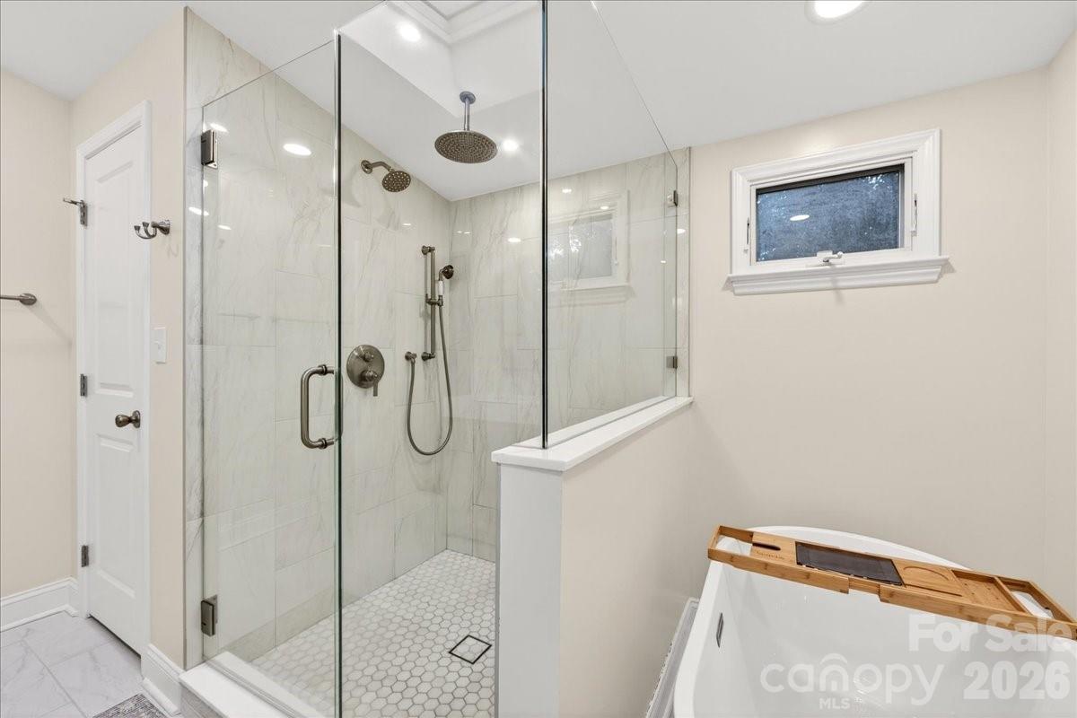 2121 Charlotte Drive Property Photo 32