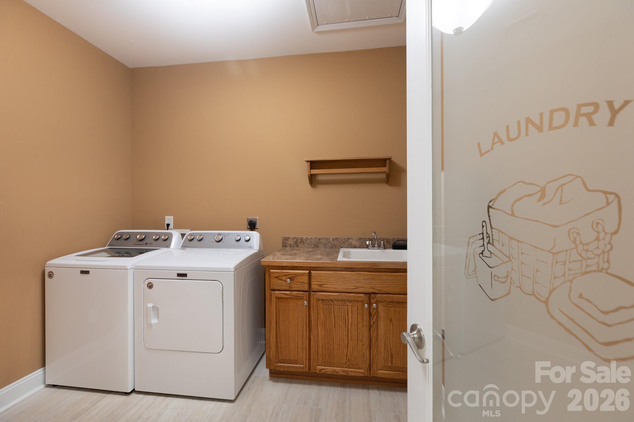 2818 Baird Road 7 Property Photo 24