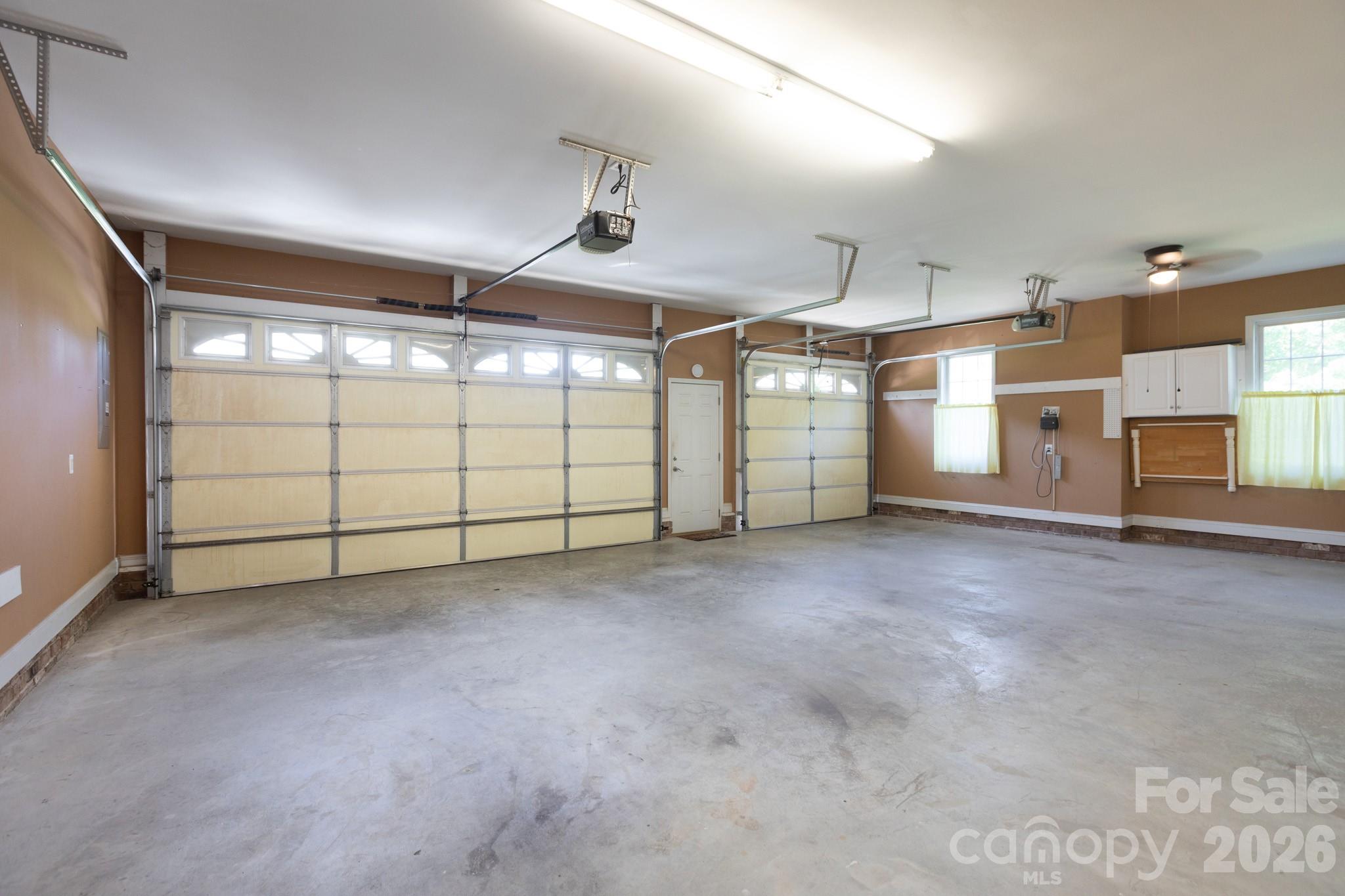2818 Baird Road 7 Property Photo 26