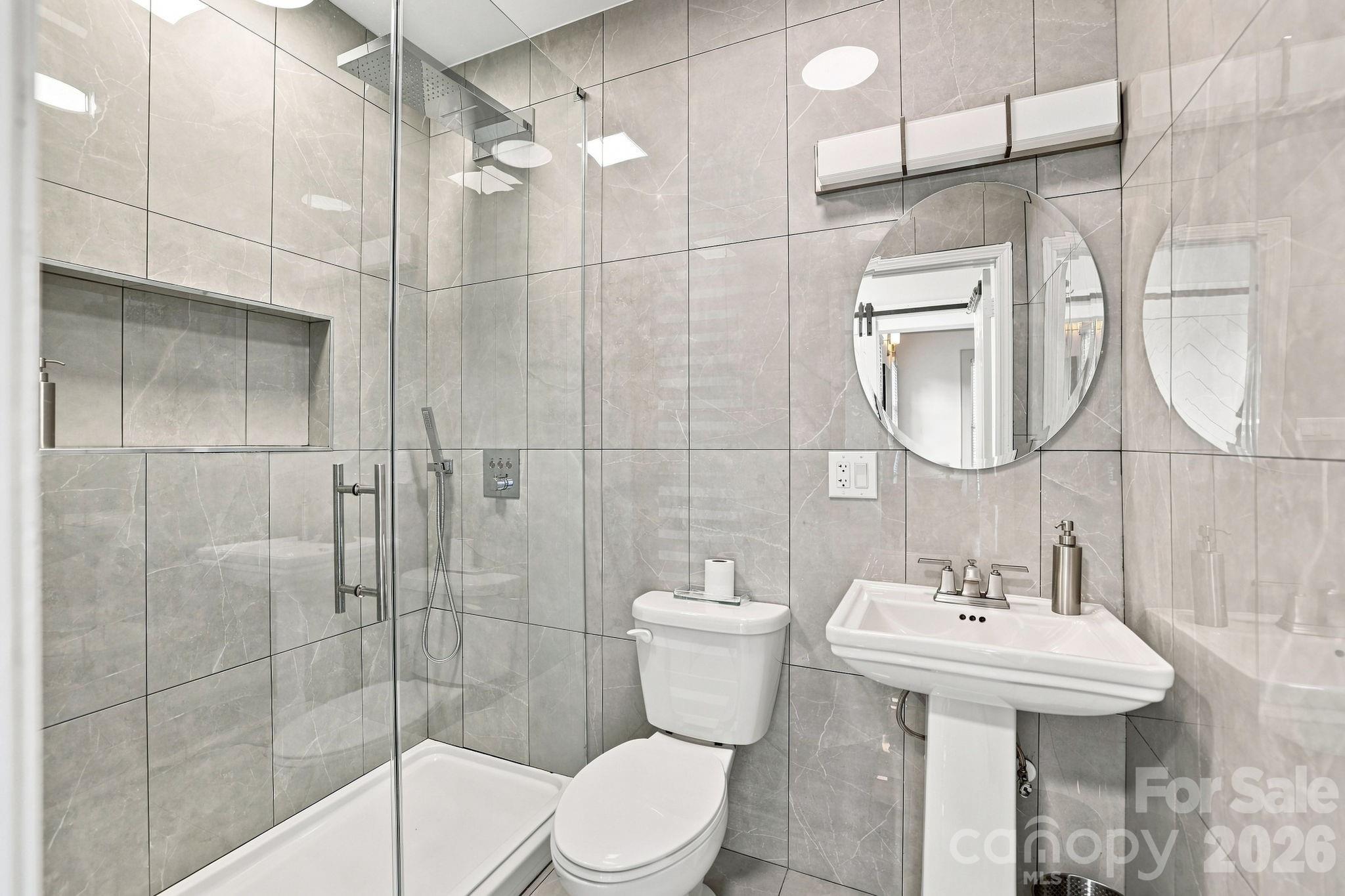 503 S Washington Street Property Photo 16