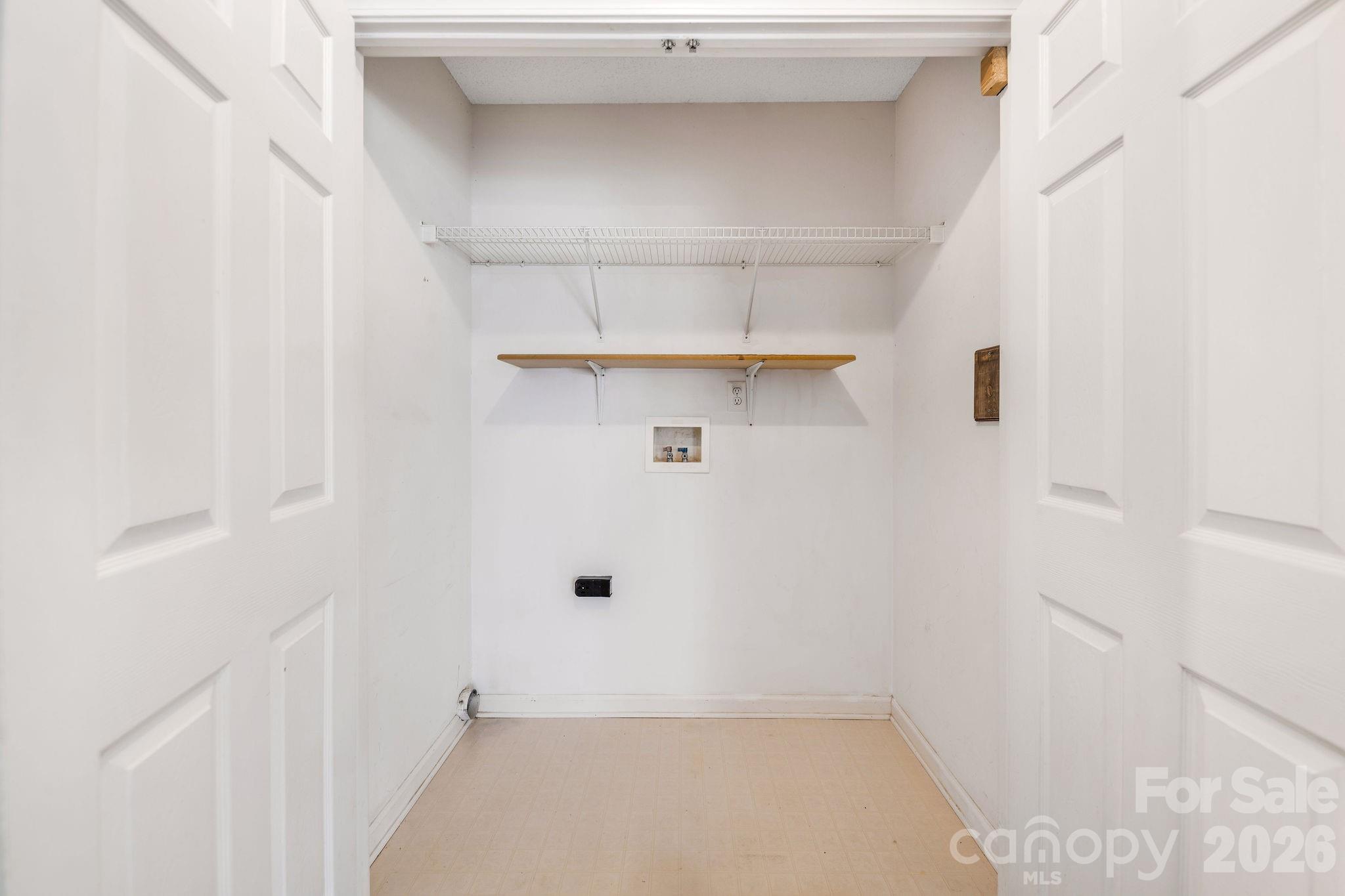98 Stonehollow Road Property Photo 28