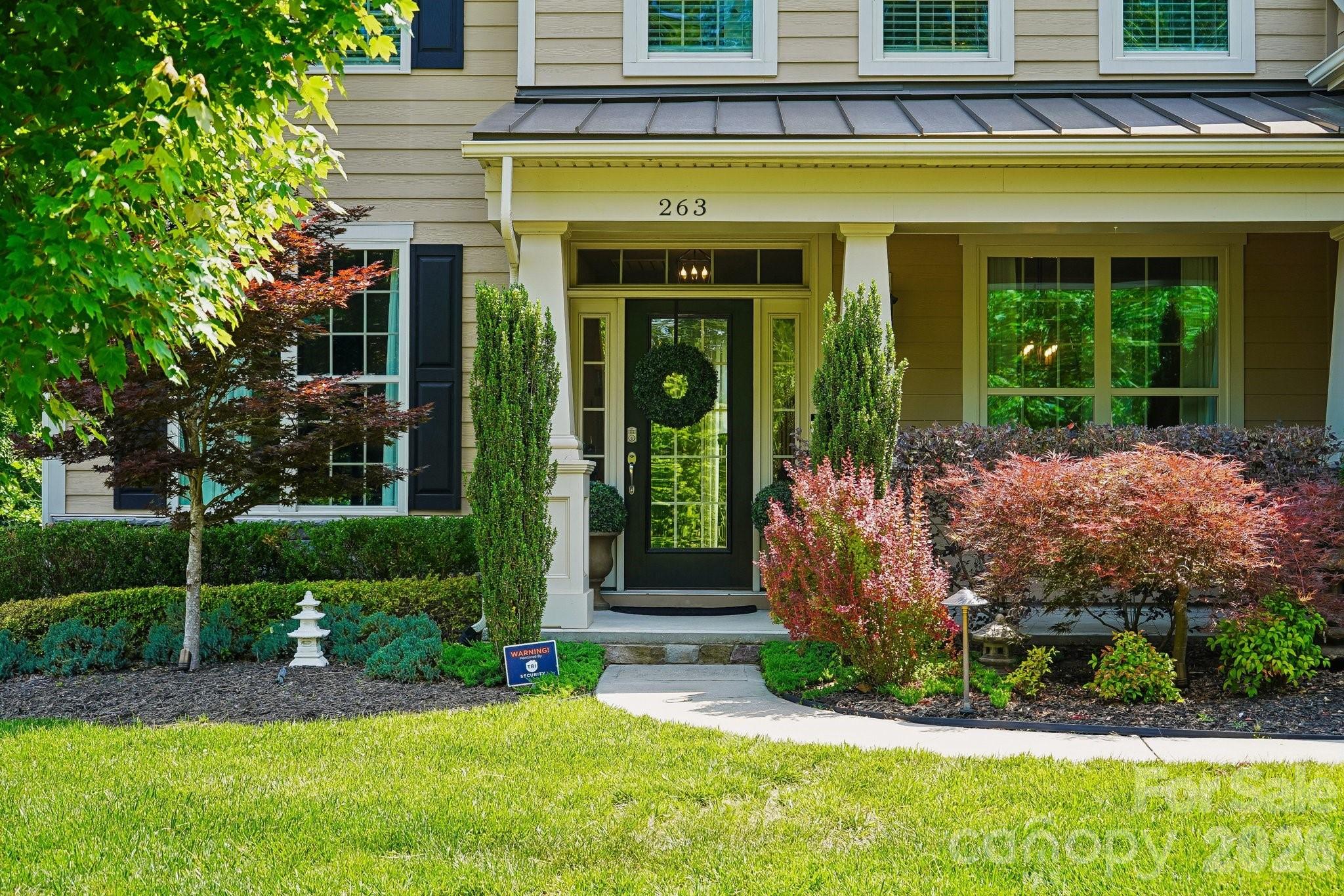 263 Forsythia Lane Property Photo 2