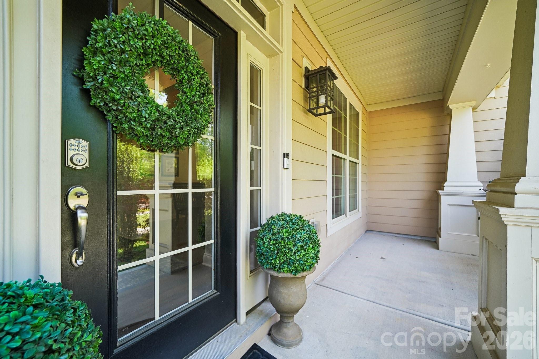263 Forsythia Lane Property Photo 3