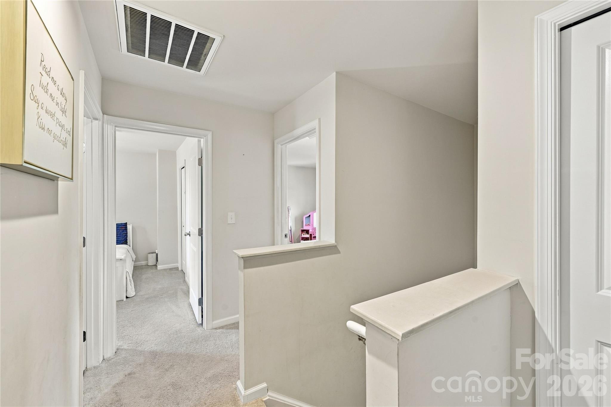 2438 Thorn Spring Lane Property Photo 8