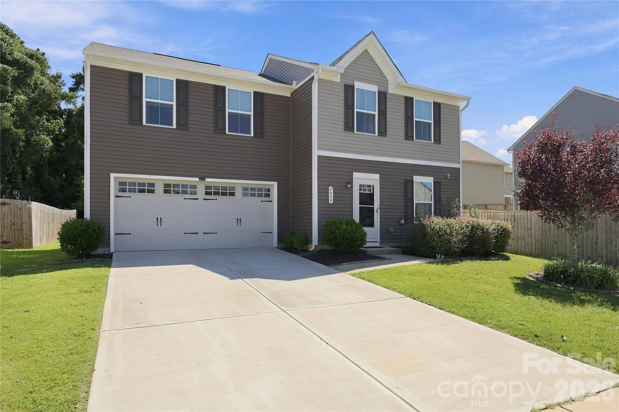 2438 Thorn Spring Lane Property Photo 22
