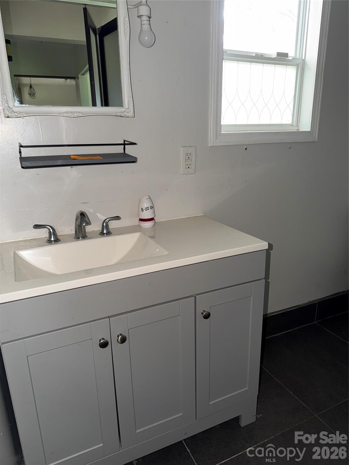 1442 School Street Property Photo 11