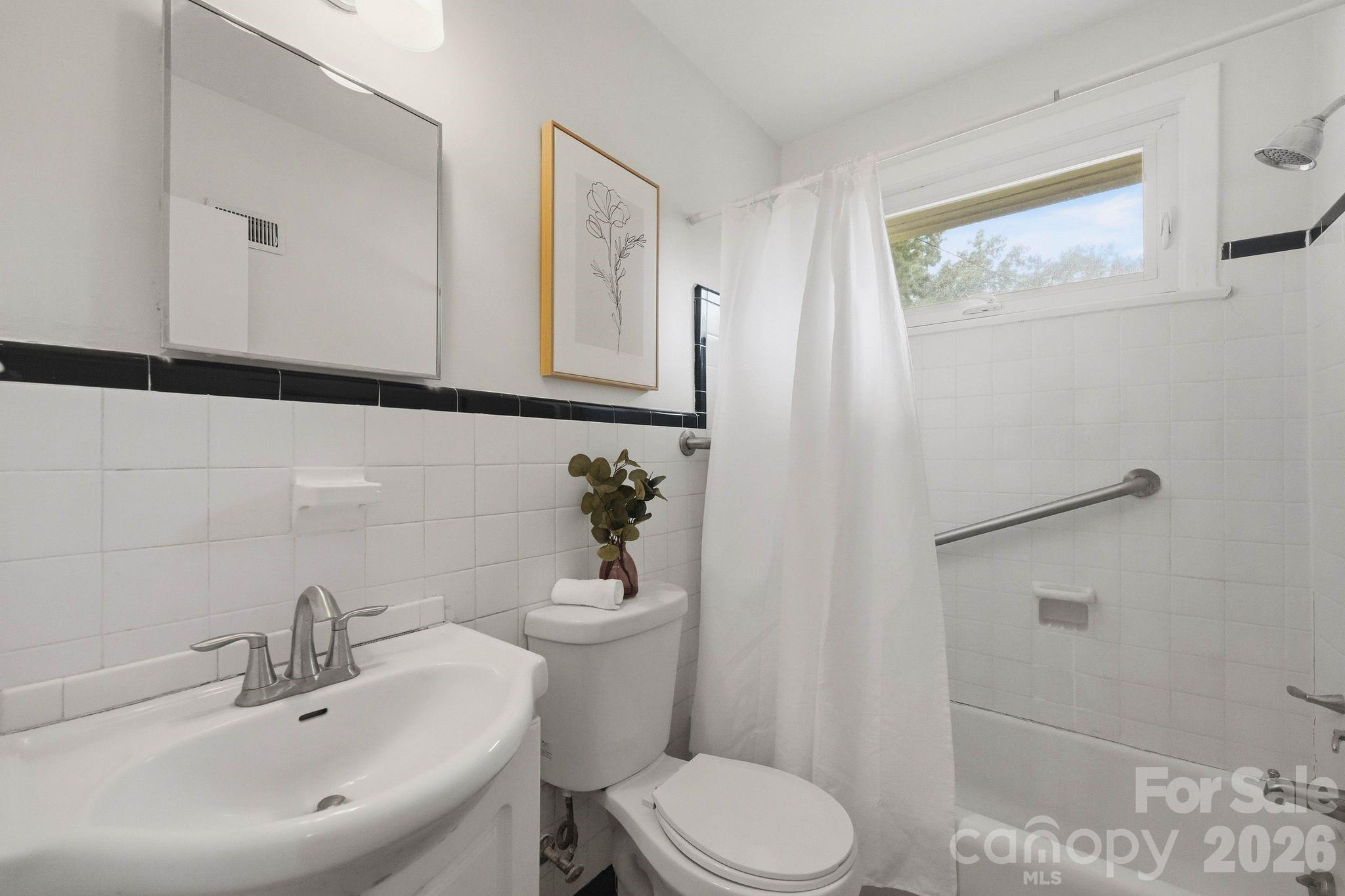 4206 Randolph Road Property Photo 23