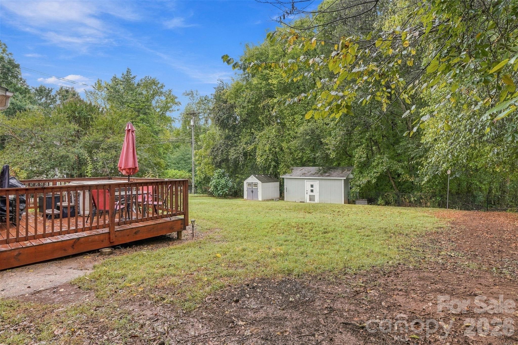 561 Forest Way Drive Property Photo 15
