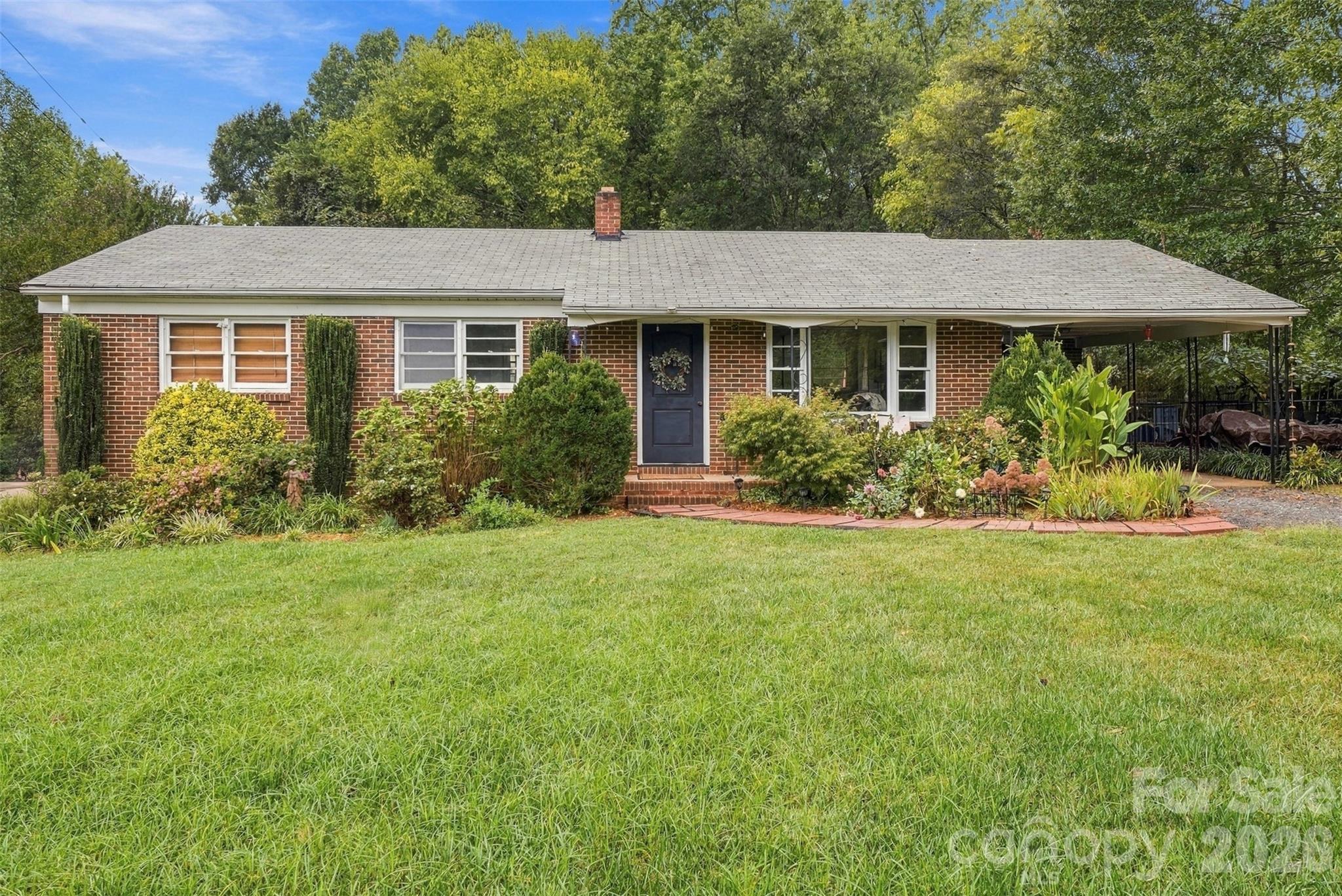 561 Forest Way Drive Property Photo 27