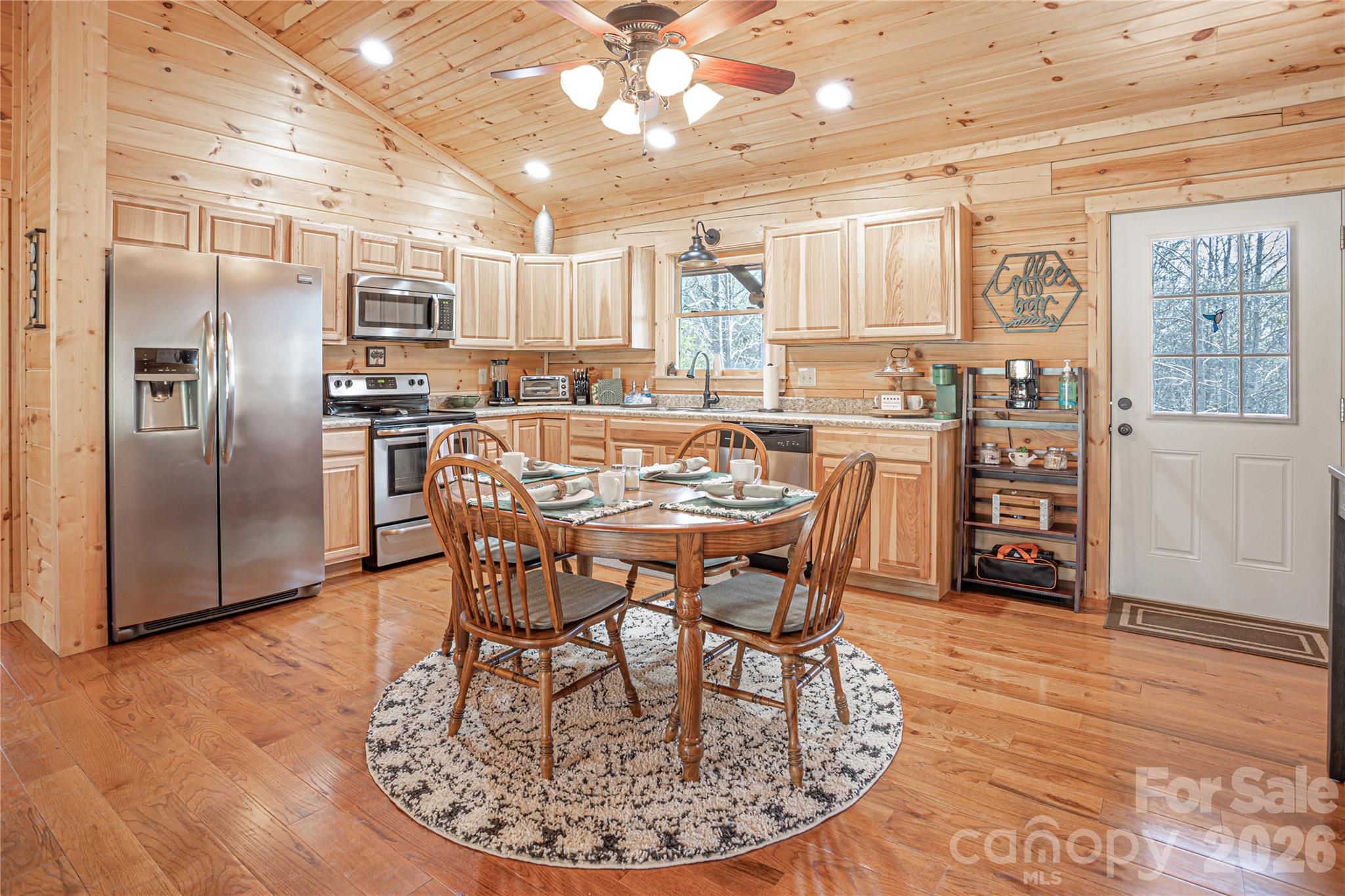 201 Whitestone Circle Property Photo 12