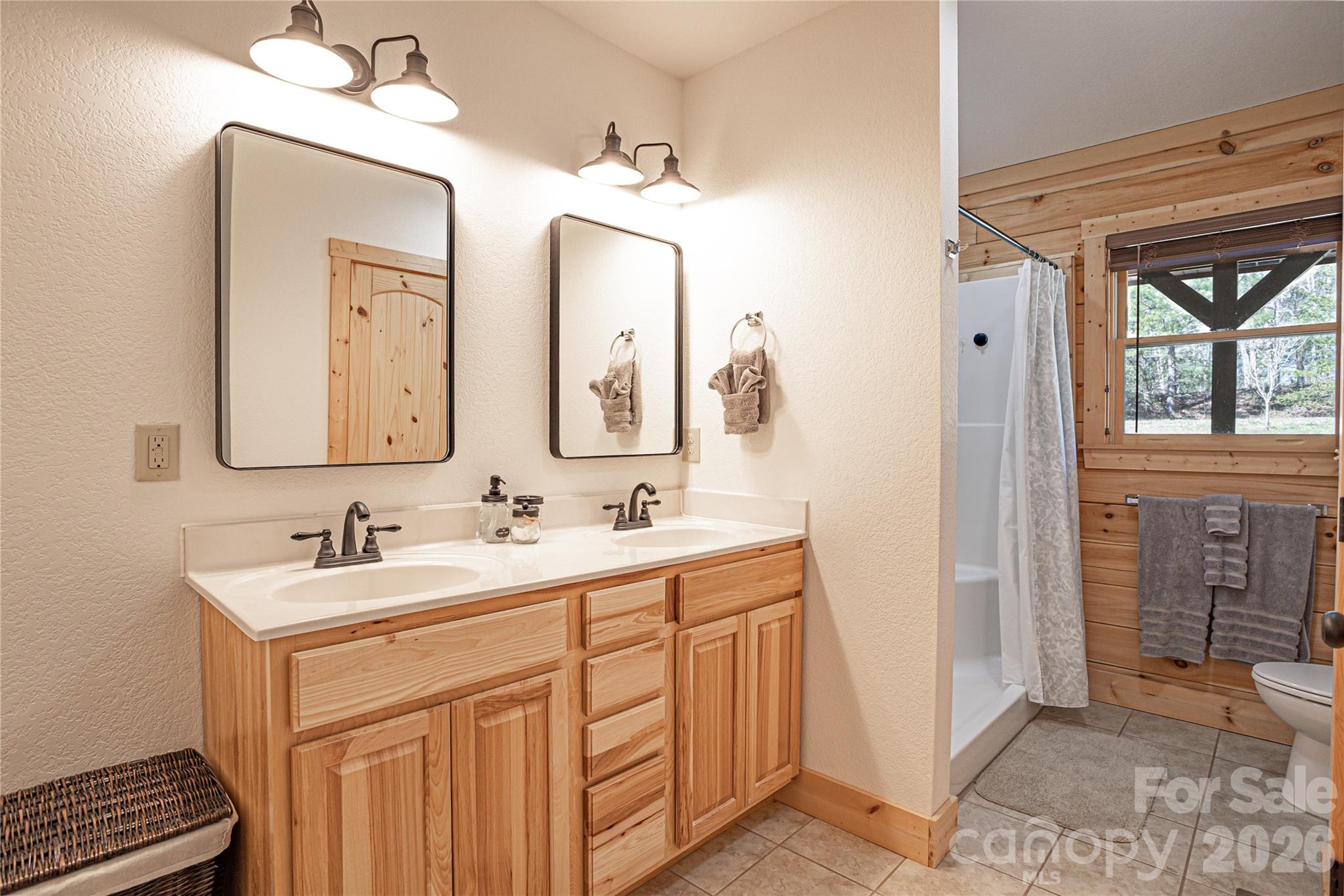 201 Whitestone Circle Property Photo 17