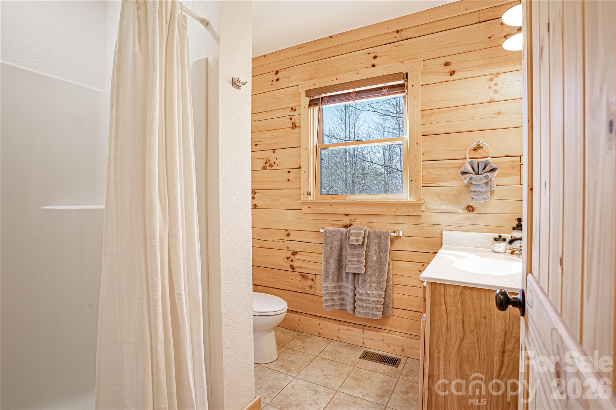 201 Whitestone Circle Property Photo 20