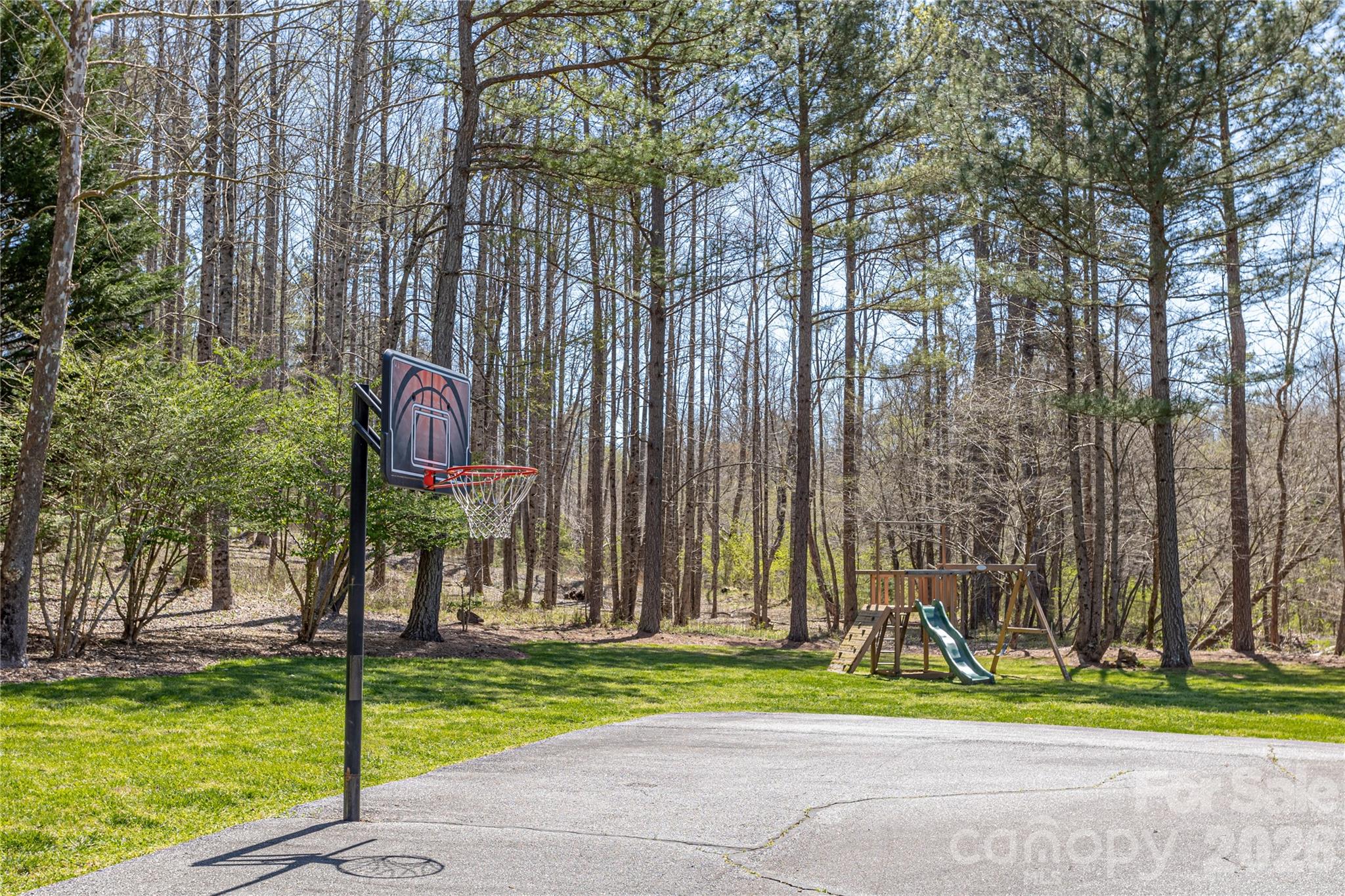 201 Whitestone Circle Property Photo 35
