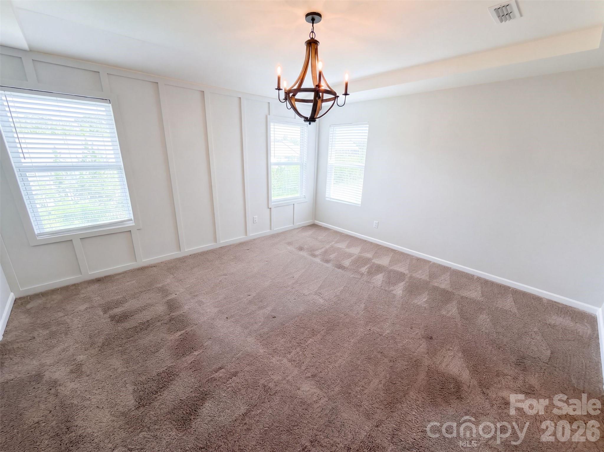 2818 Dominion Court Property Photo 8