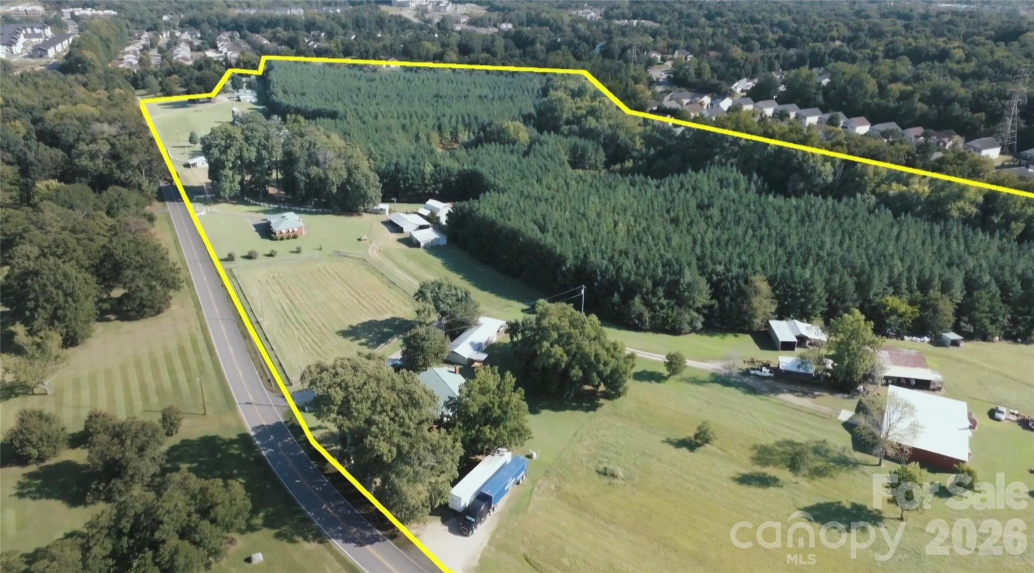 3322 Morehead Road Property Photo 11