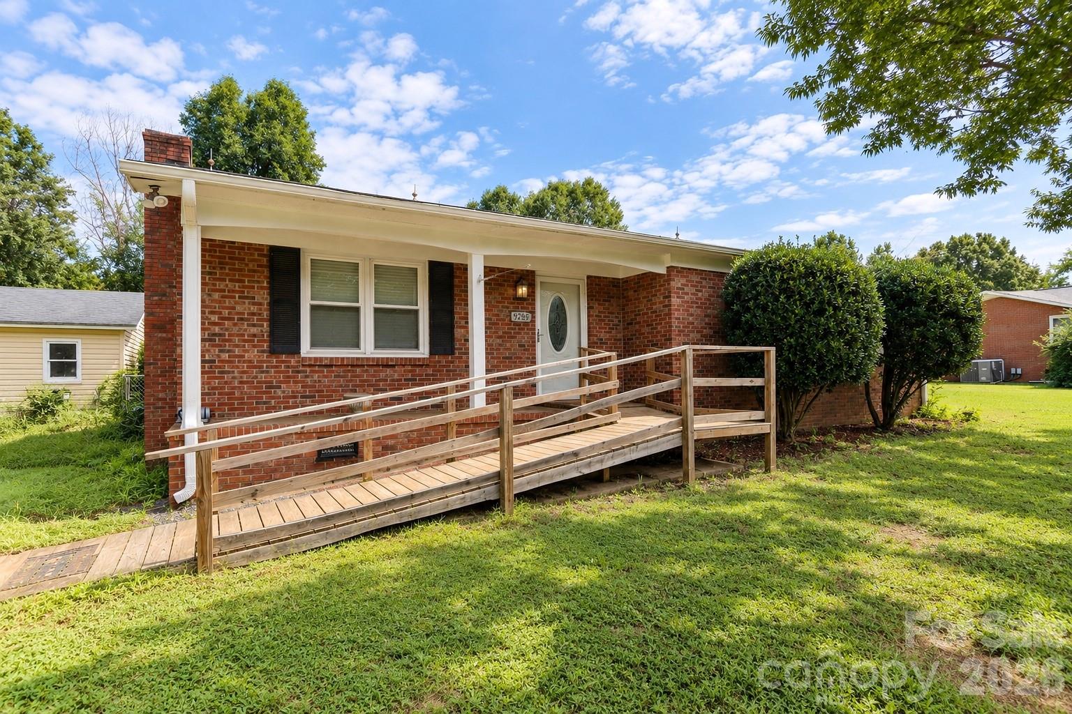 9289 Fisher Road Property Photo 1