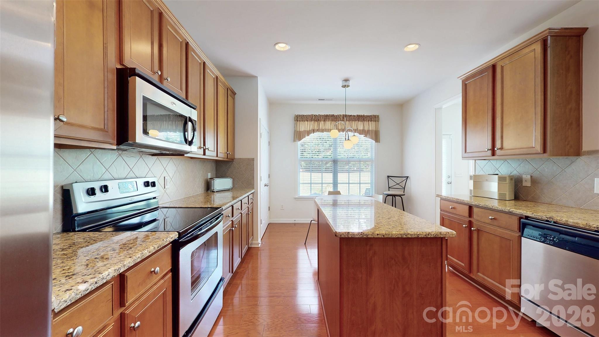 6005 Lillyshire Place 167 Property Photo 9