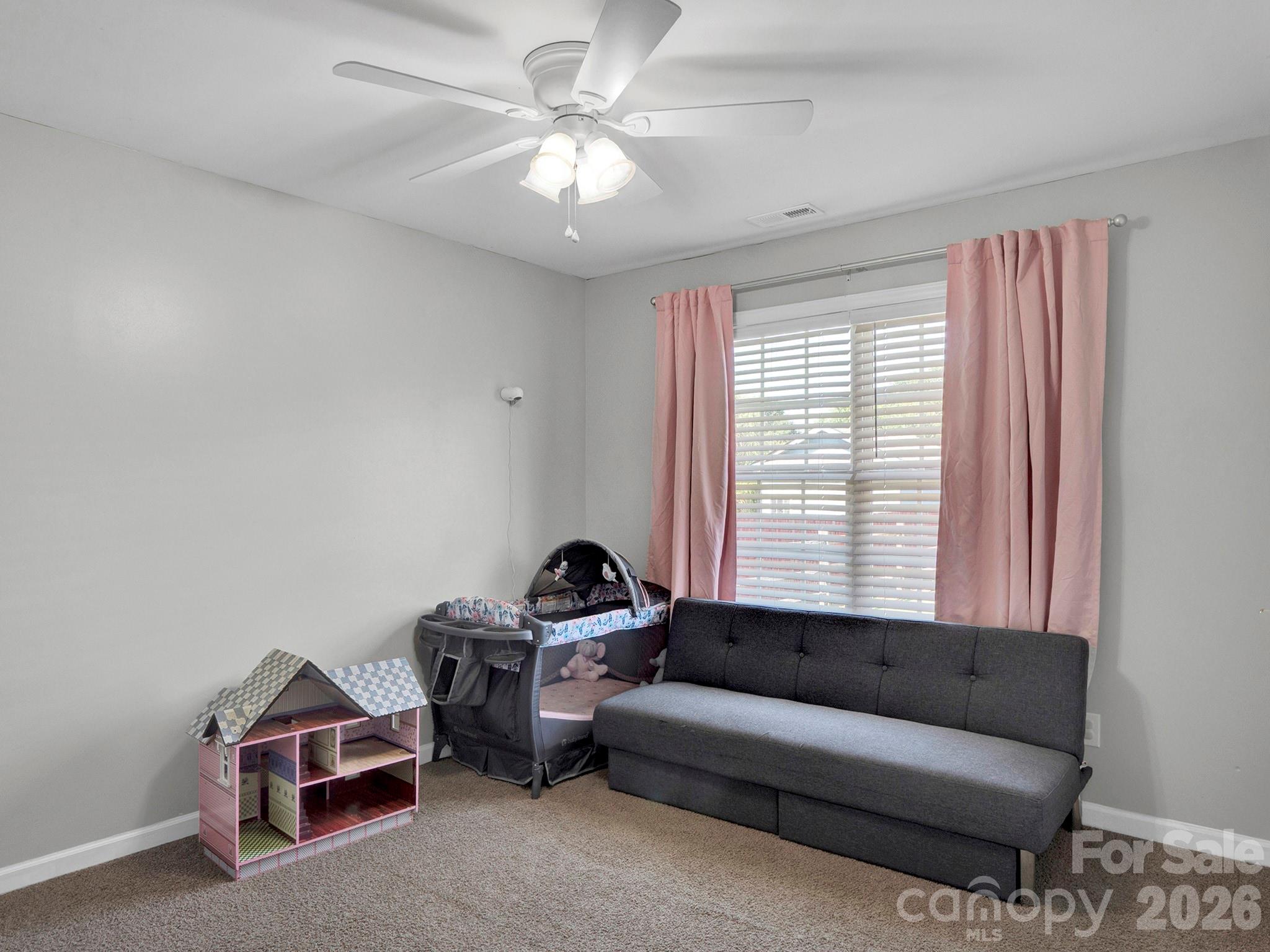 311 Dexter Place Property Photo 8