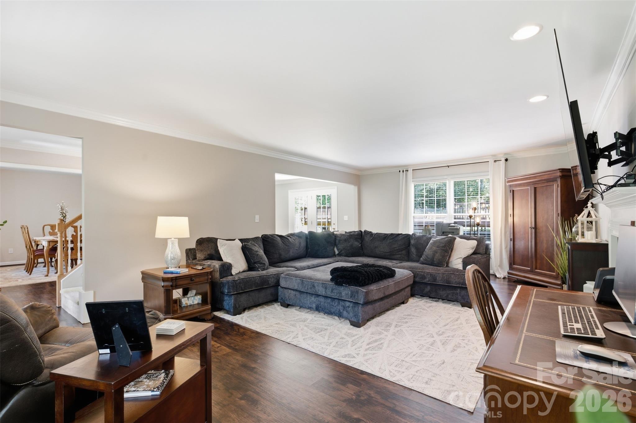 168 Forest Creek Drive Property Photo 10
