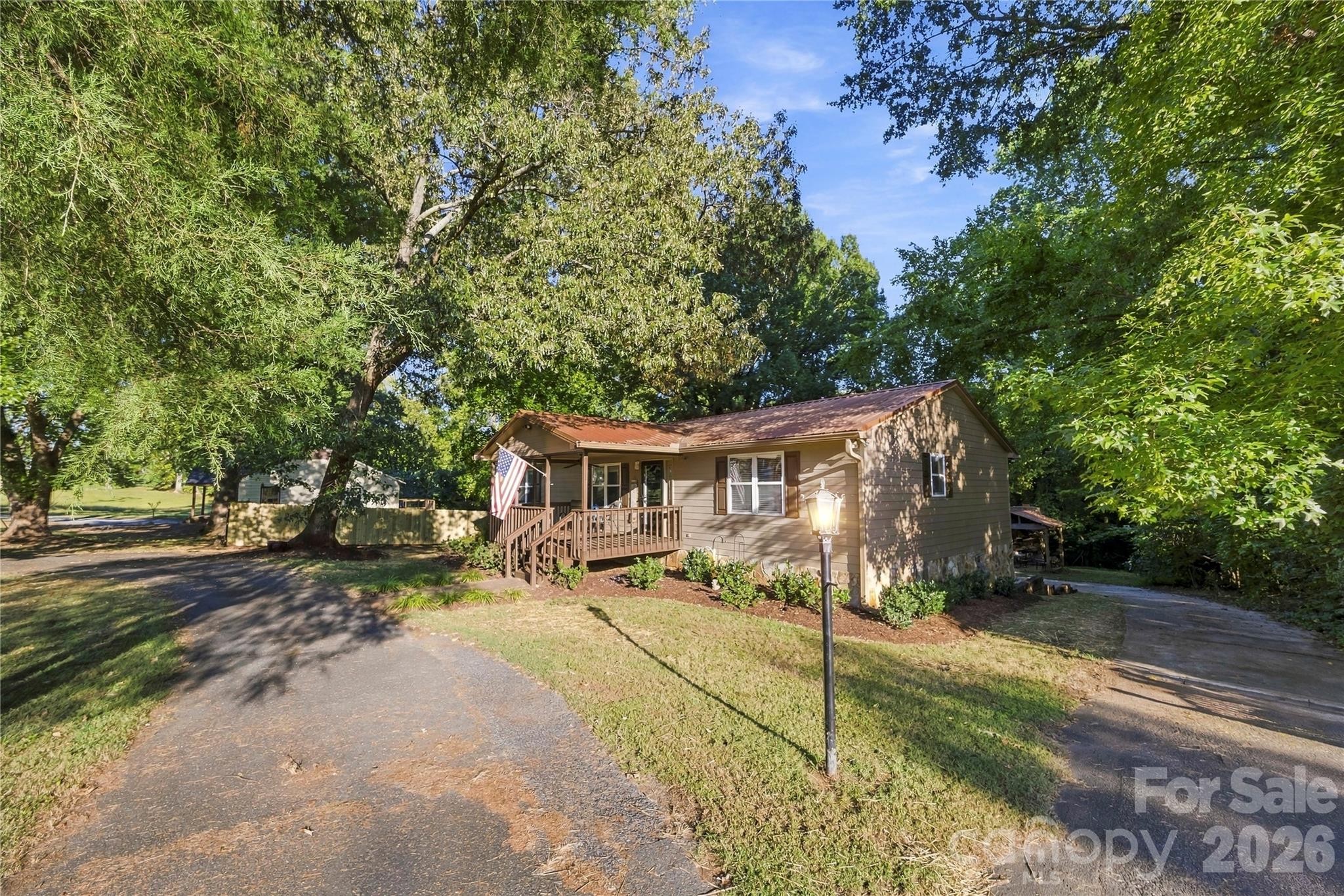 7316 Neal Road Property Photo 5