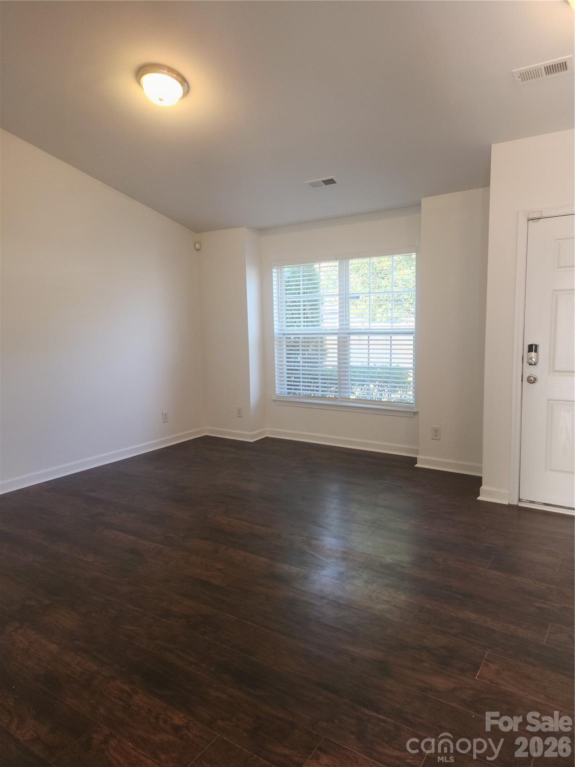 8103 Lamplighter Place Property Photo 4