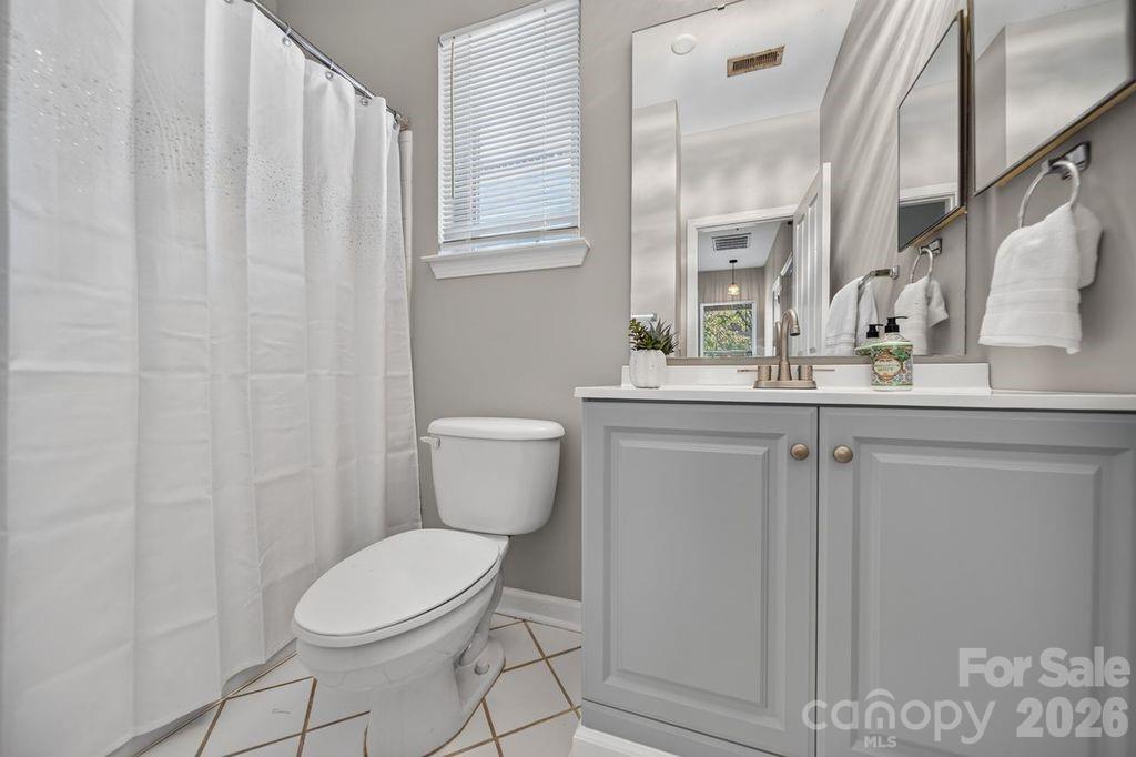 601 N Davidson Street Property Photo 27