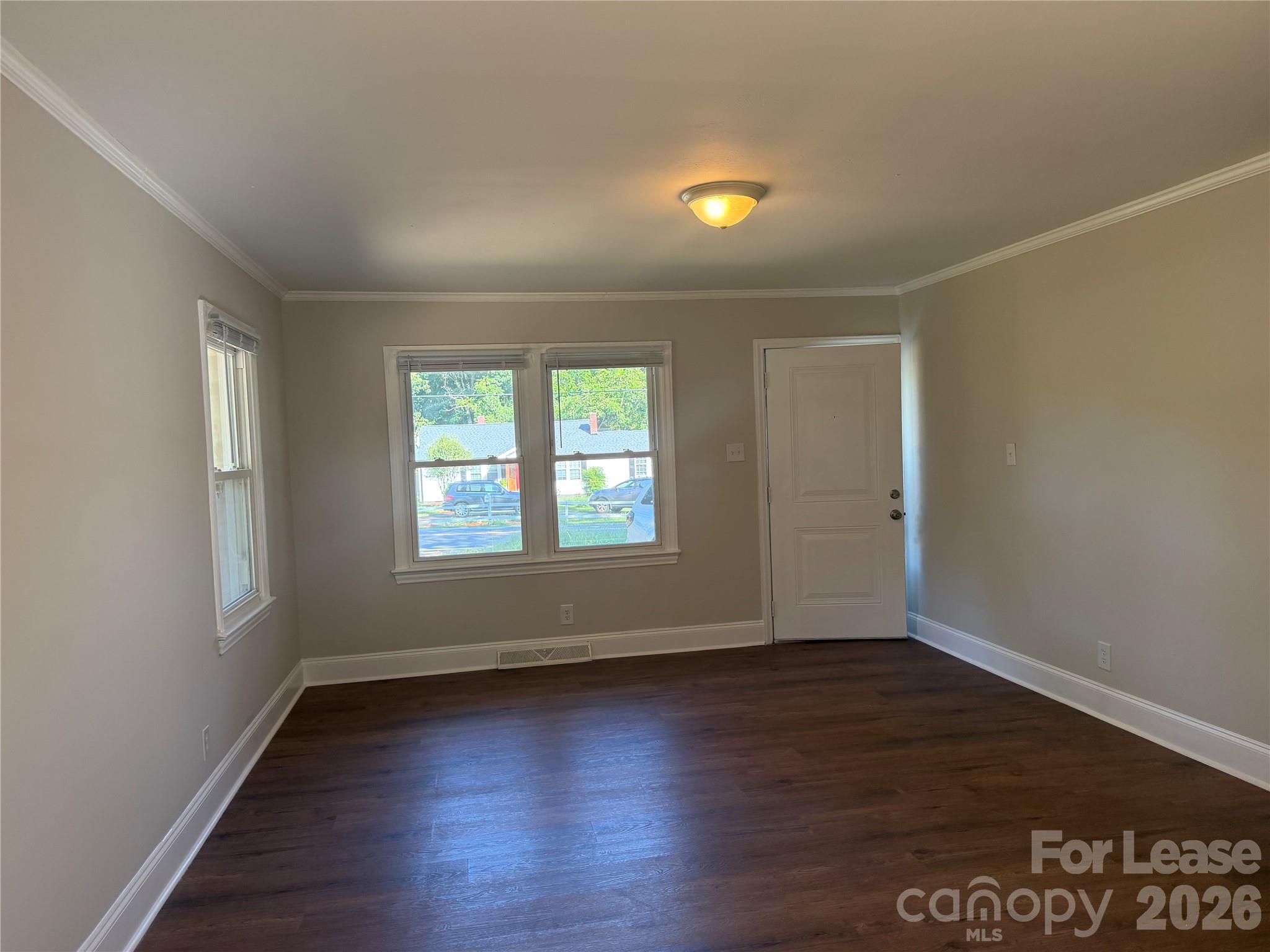 508 Eastside Drive Property Photo 2