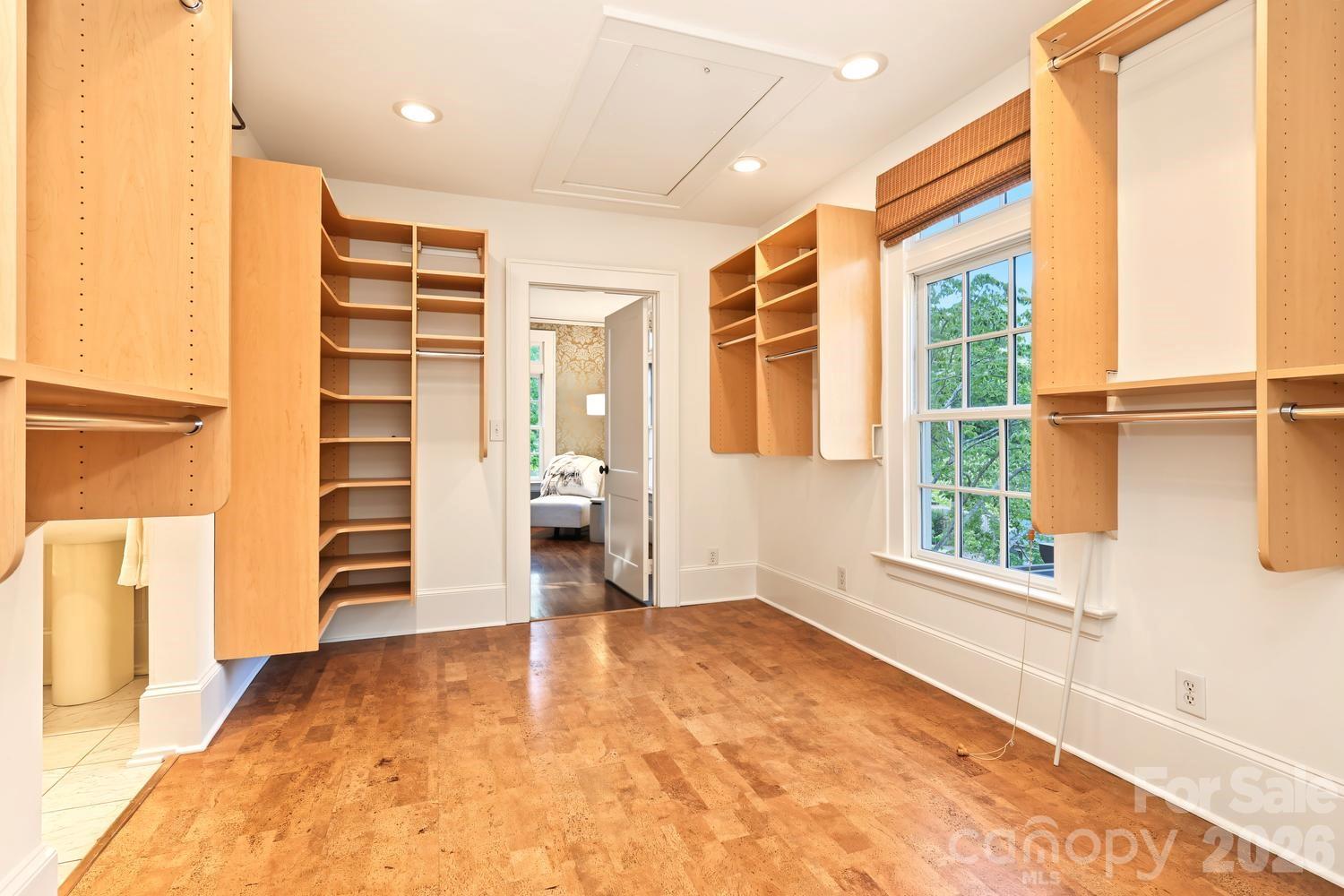 723 Berkeley Avenue Property Photo 28