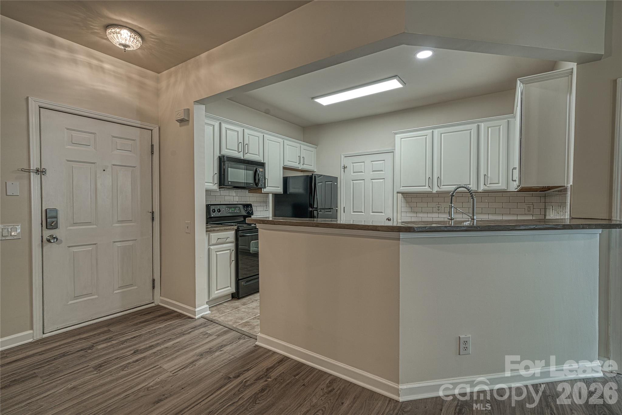 3246 Margellina Drive Property Photo 8